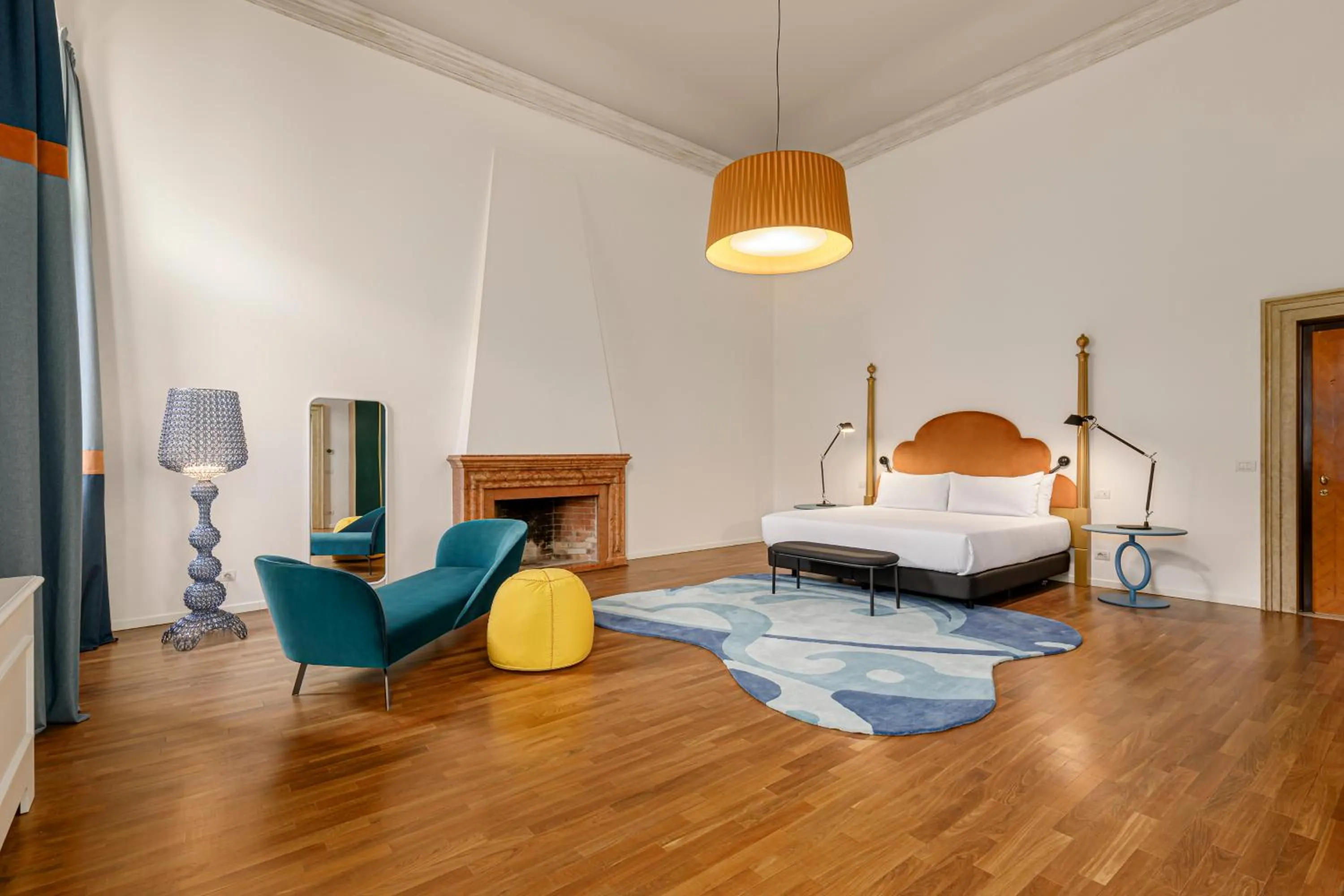 Bed in Palazzo Dei Fiori by Room Mate