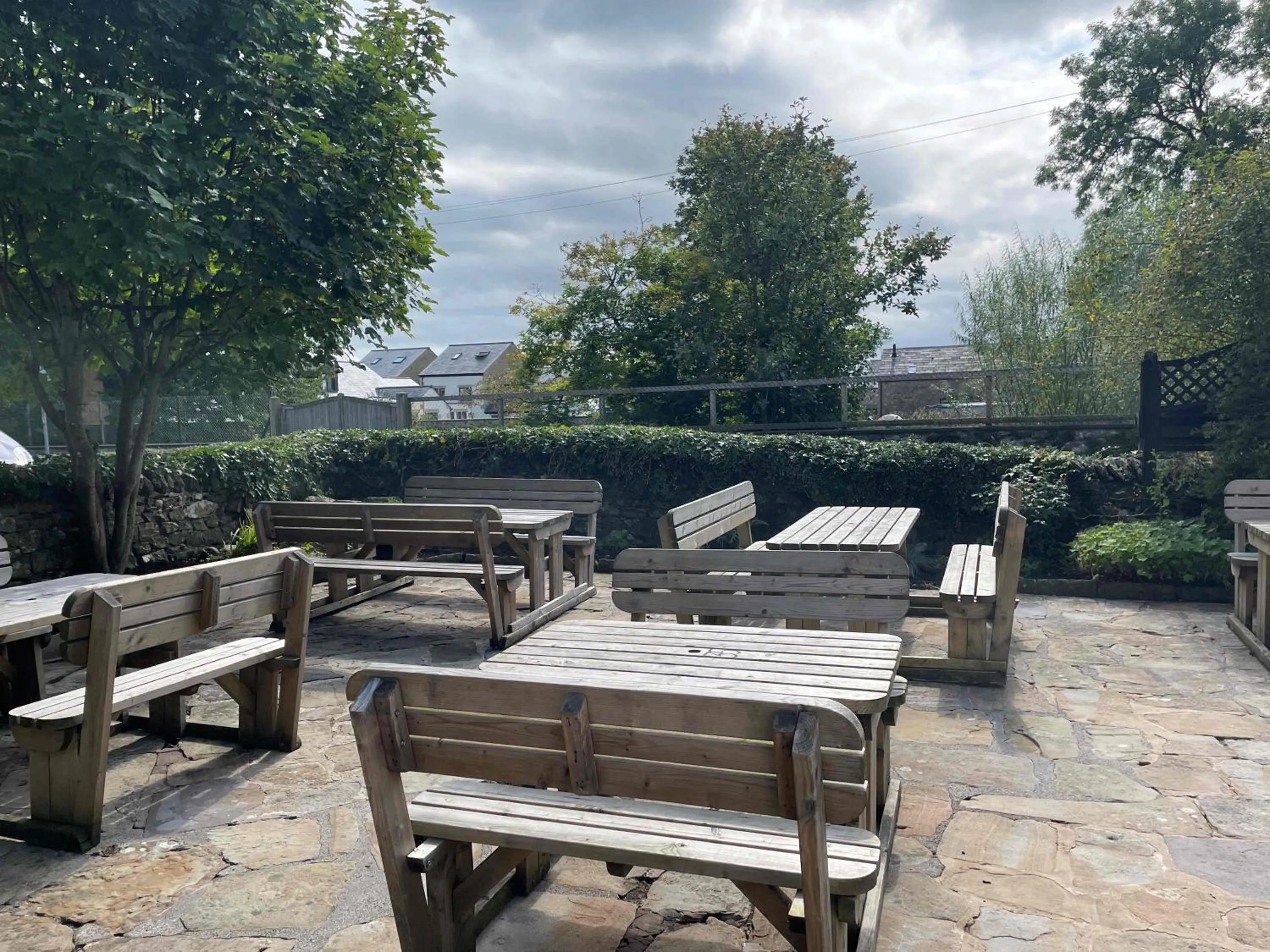 Garden in New Inn Hotel