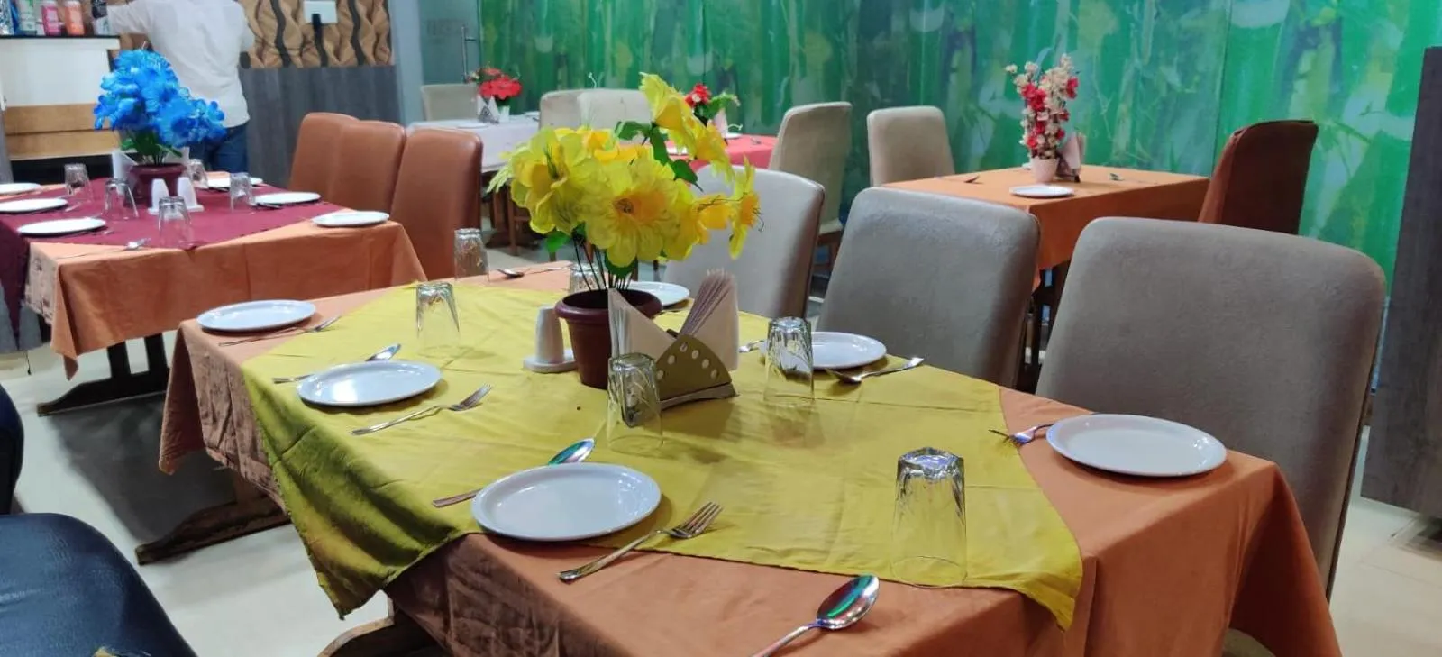 Restaurant/places to eat in Hotel Nirmala Inn