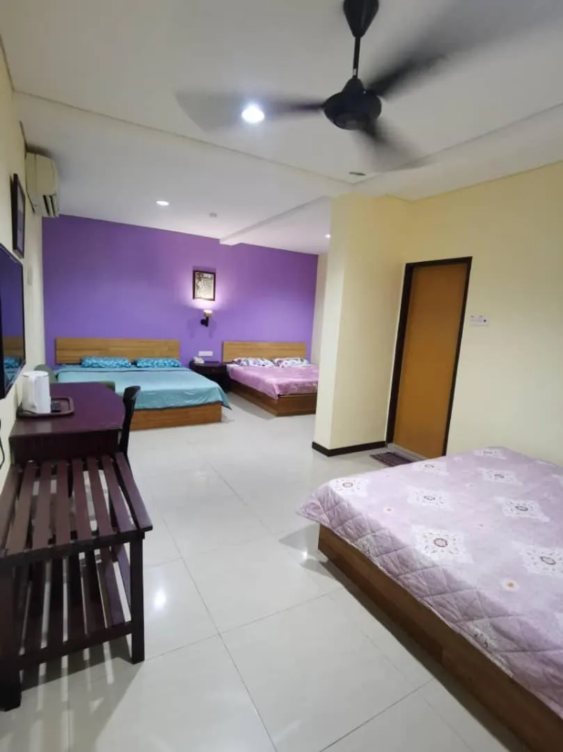 Bedroom, Bed in Hotel O Pavilion Inn Hotel