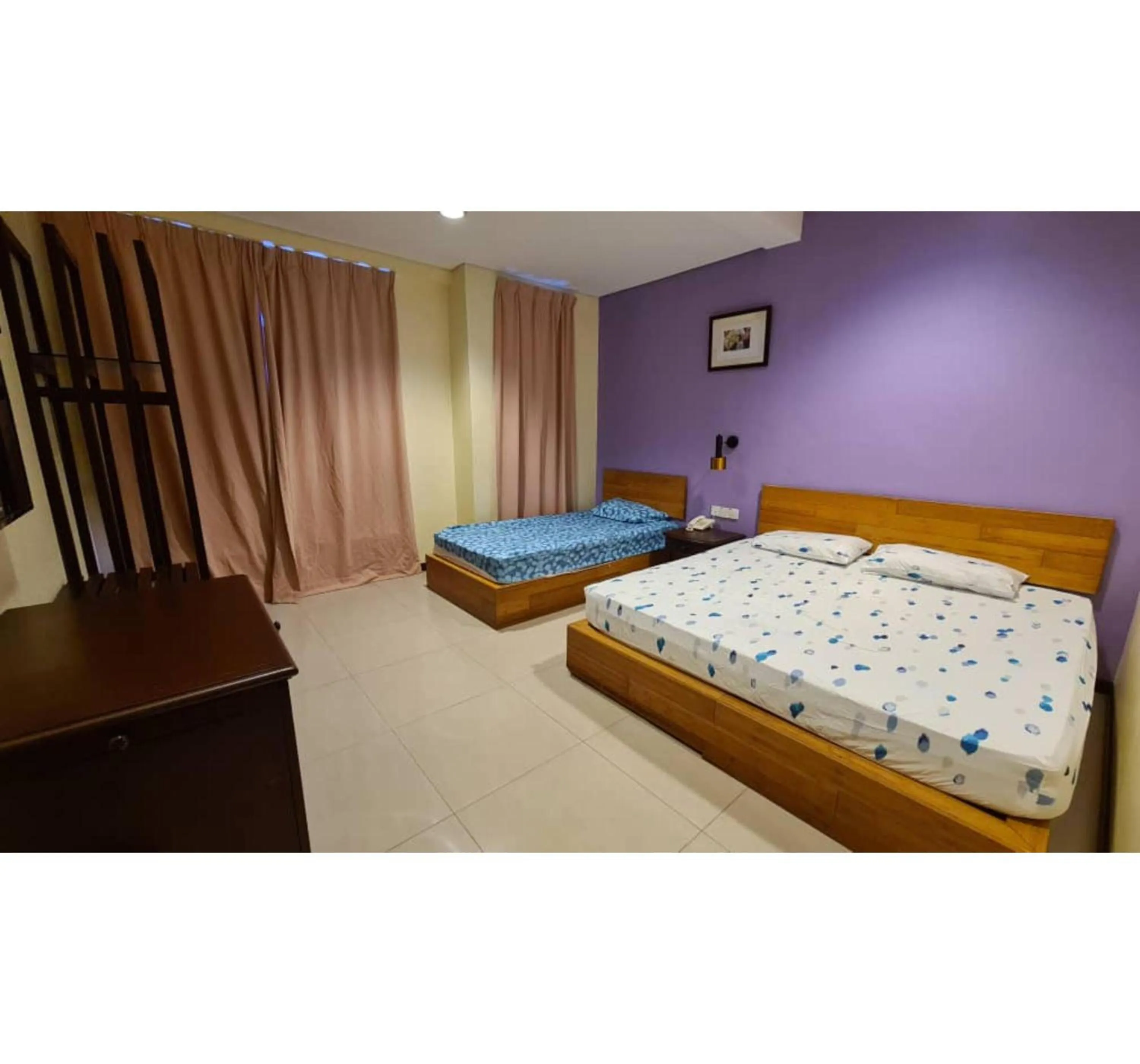 Bedroom, Bed in Hotel O Pavilion Inn Hotel