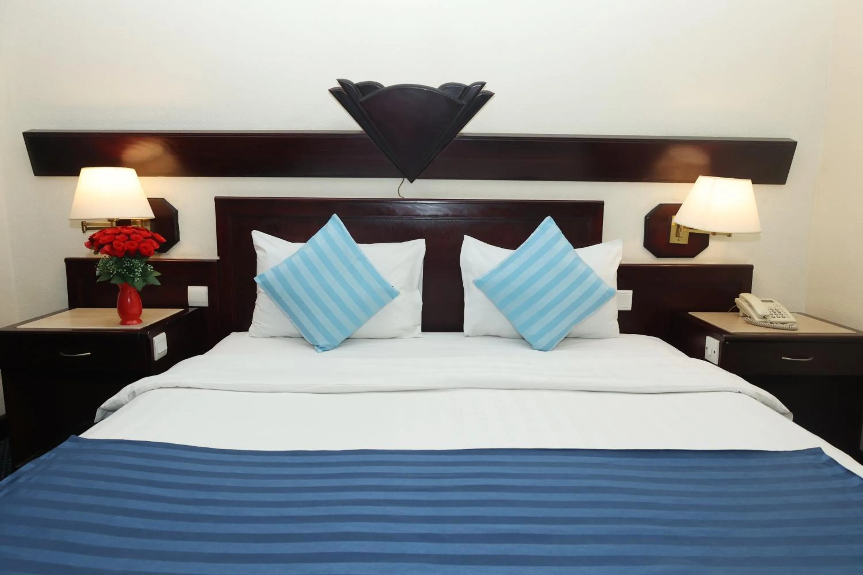 Bed in Claridge Hotel