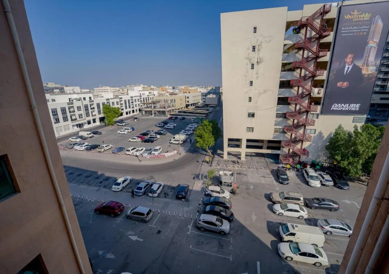 Parking in Claridge Hotel Dubai