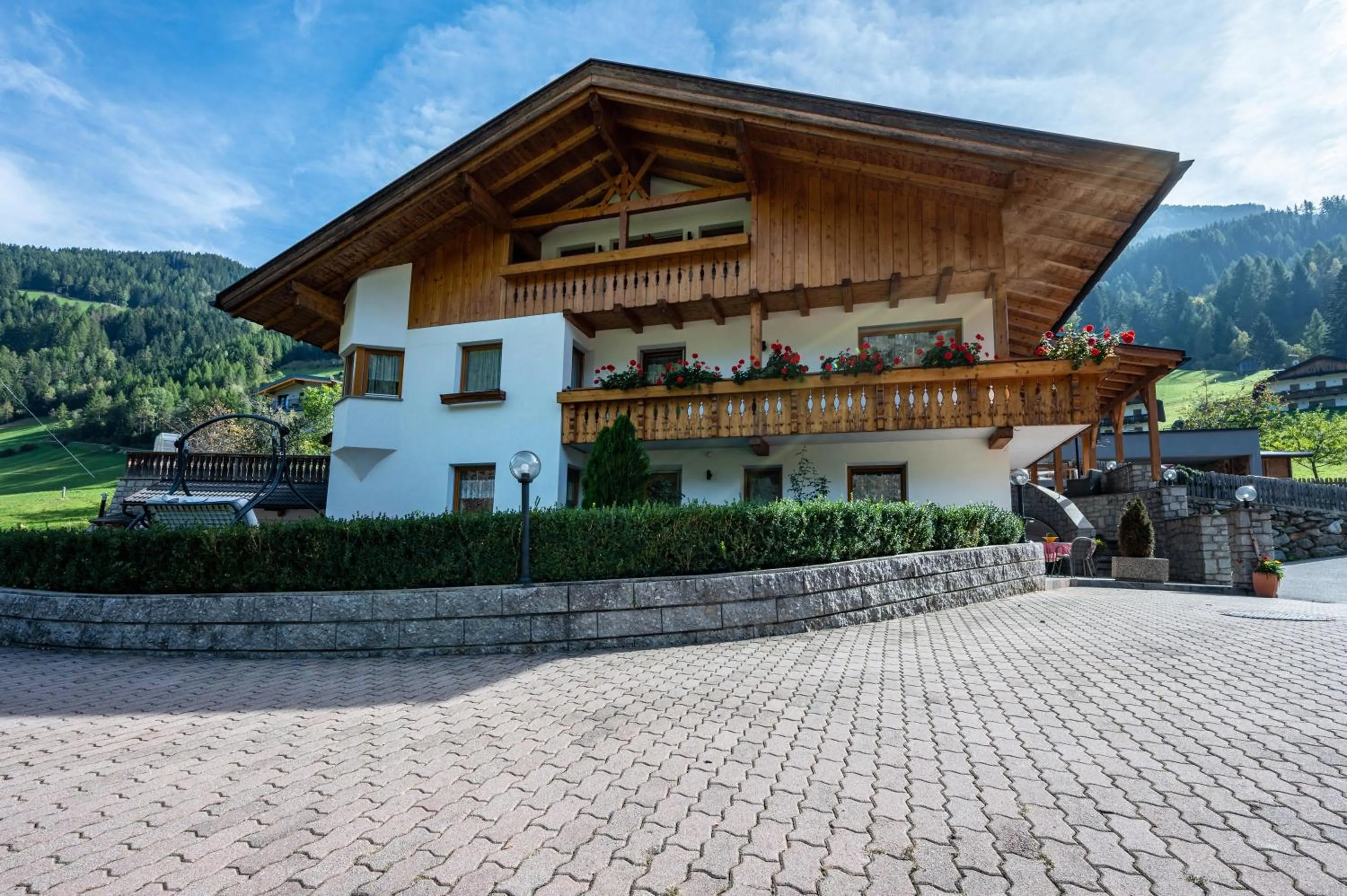 Property building in Haus Kofler