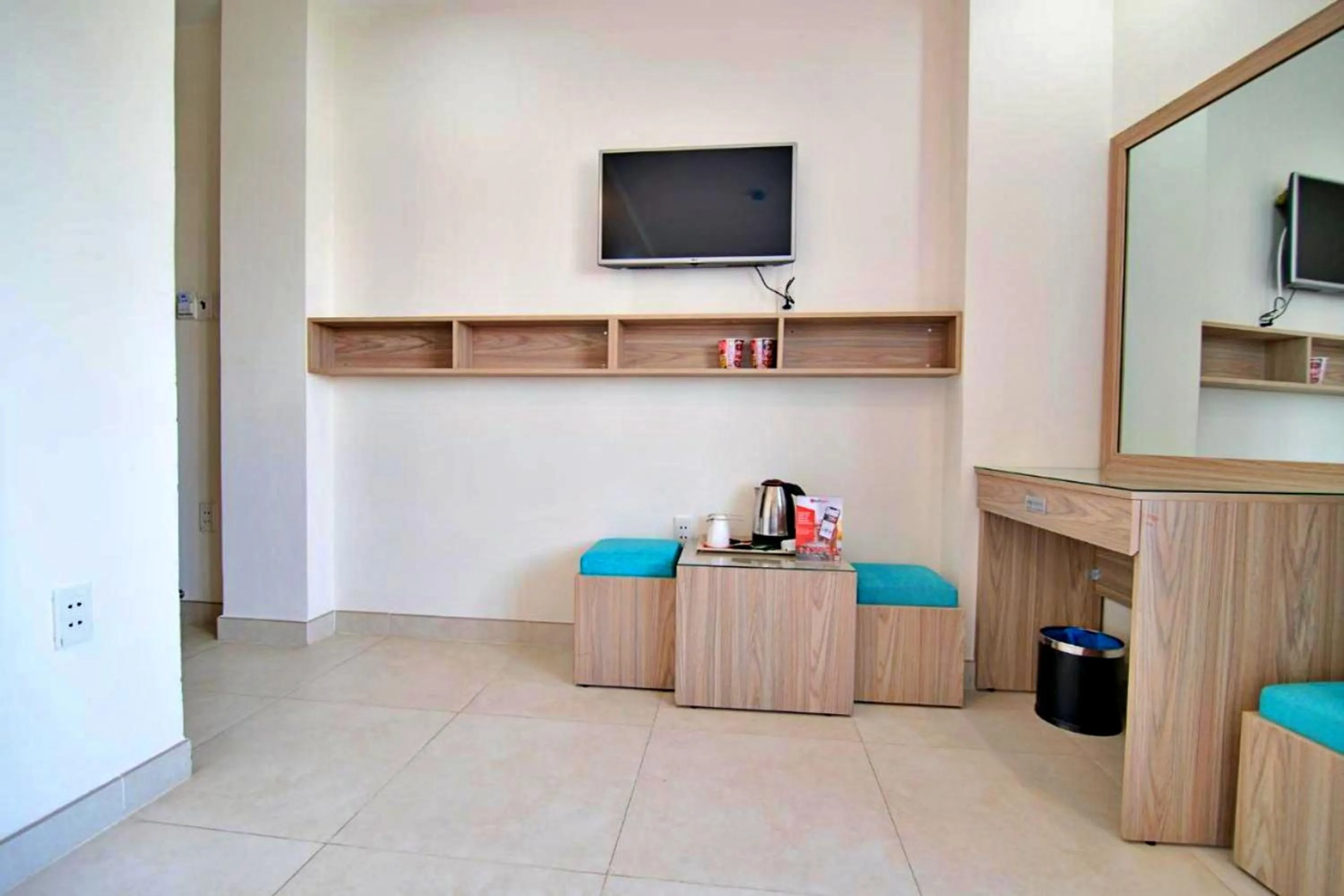 HANZ Love Hotel Tran Binh Trong