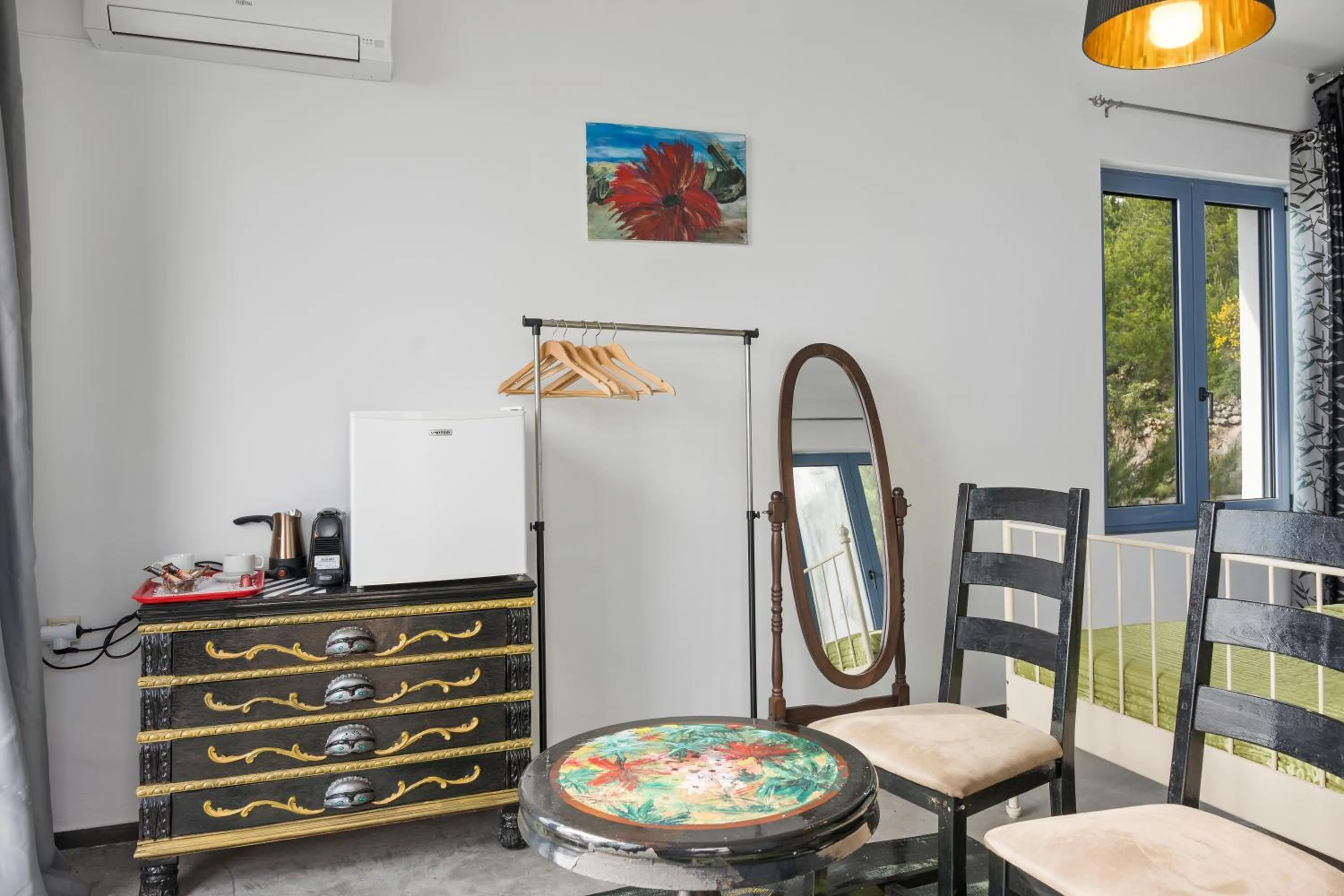 oven in Serenity Boutique Suites