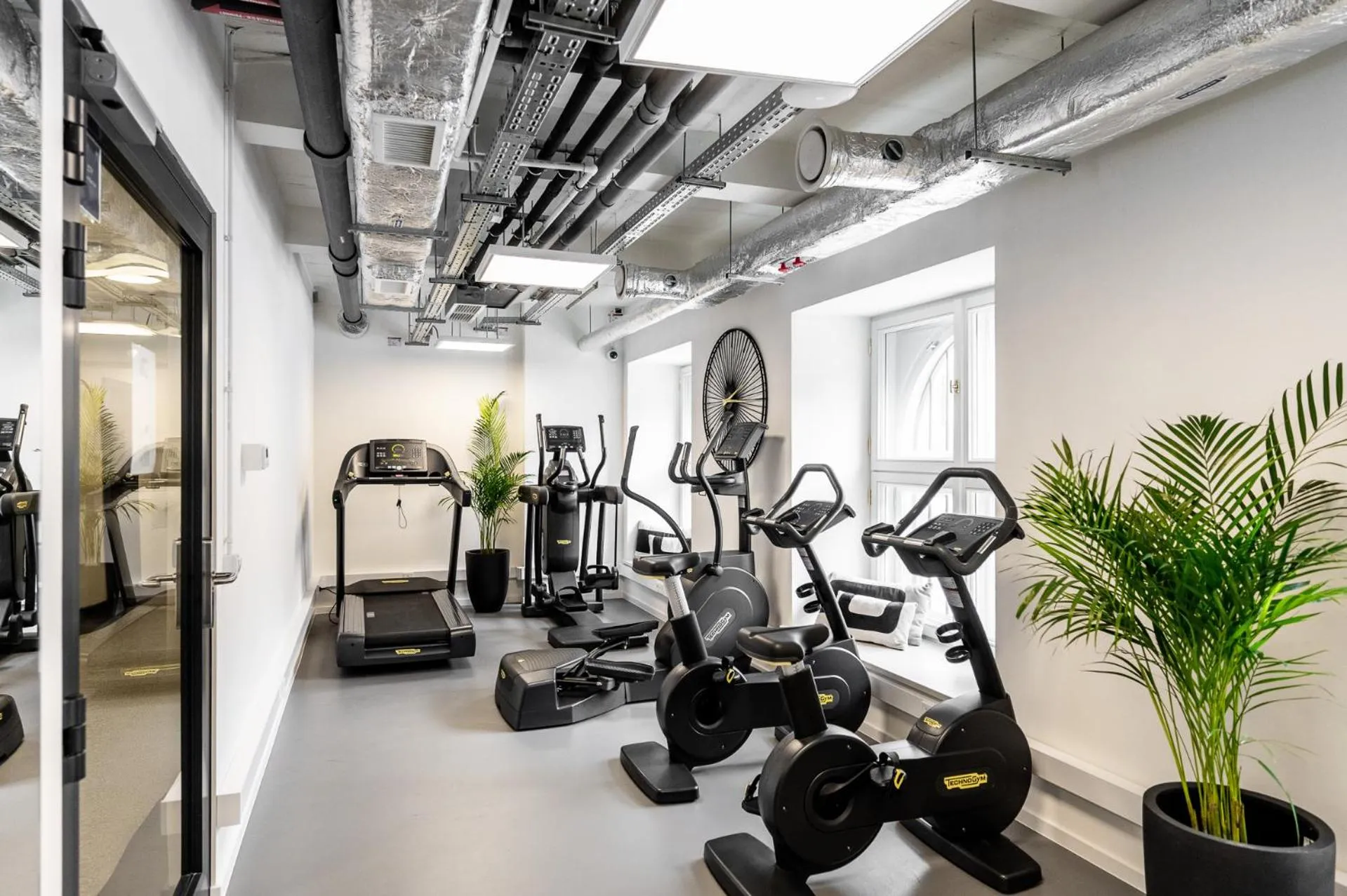 Fitness centre/facilities in MILESTONE Krakow Center Urban Living