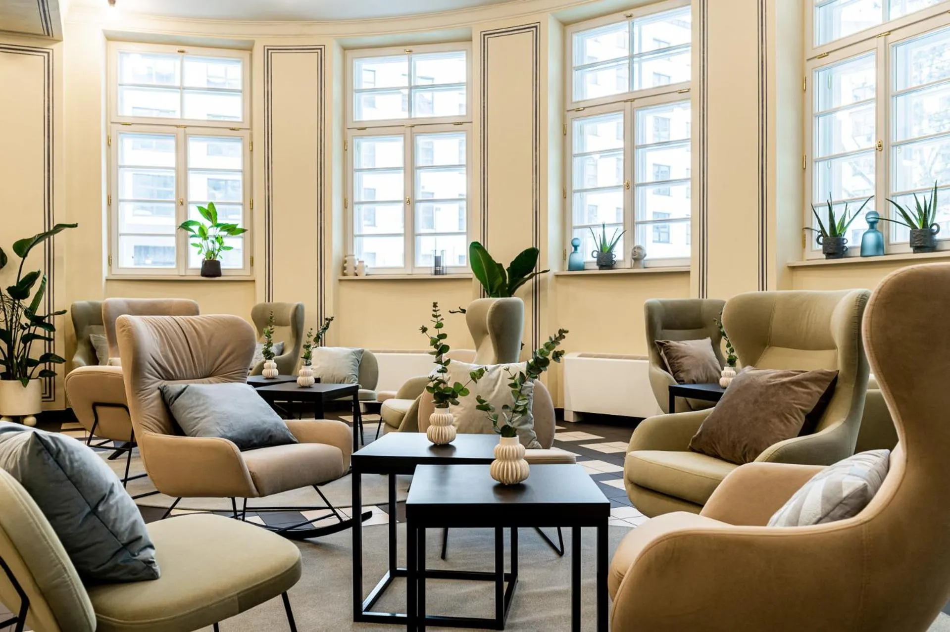 Communal lounge/ TV room in MILESTONE Krakow Center Urban Living