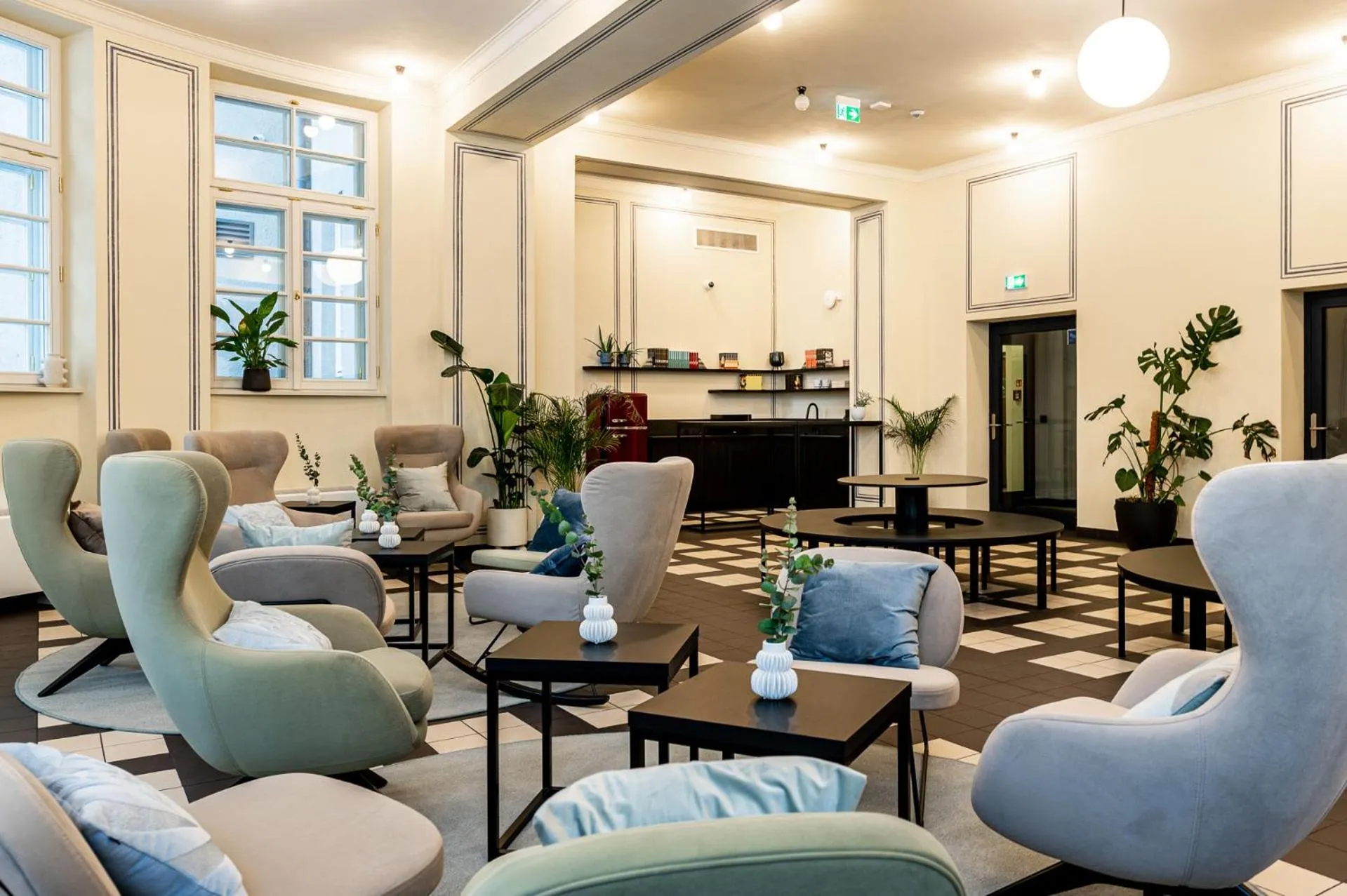 Communal lounge/ TV room in MILESTONE Krakow Center Urban Living