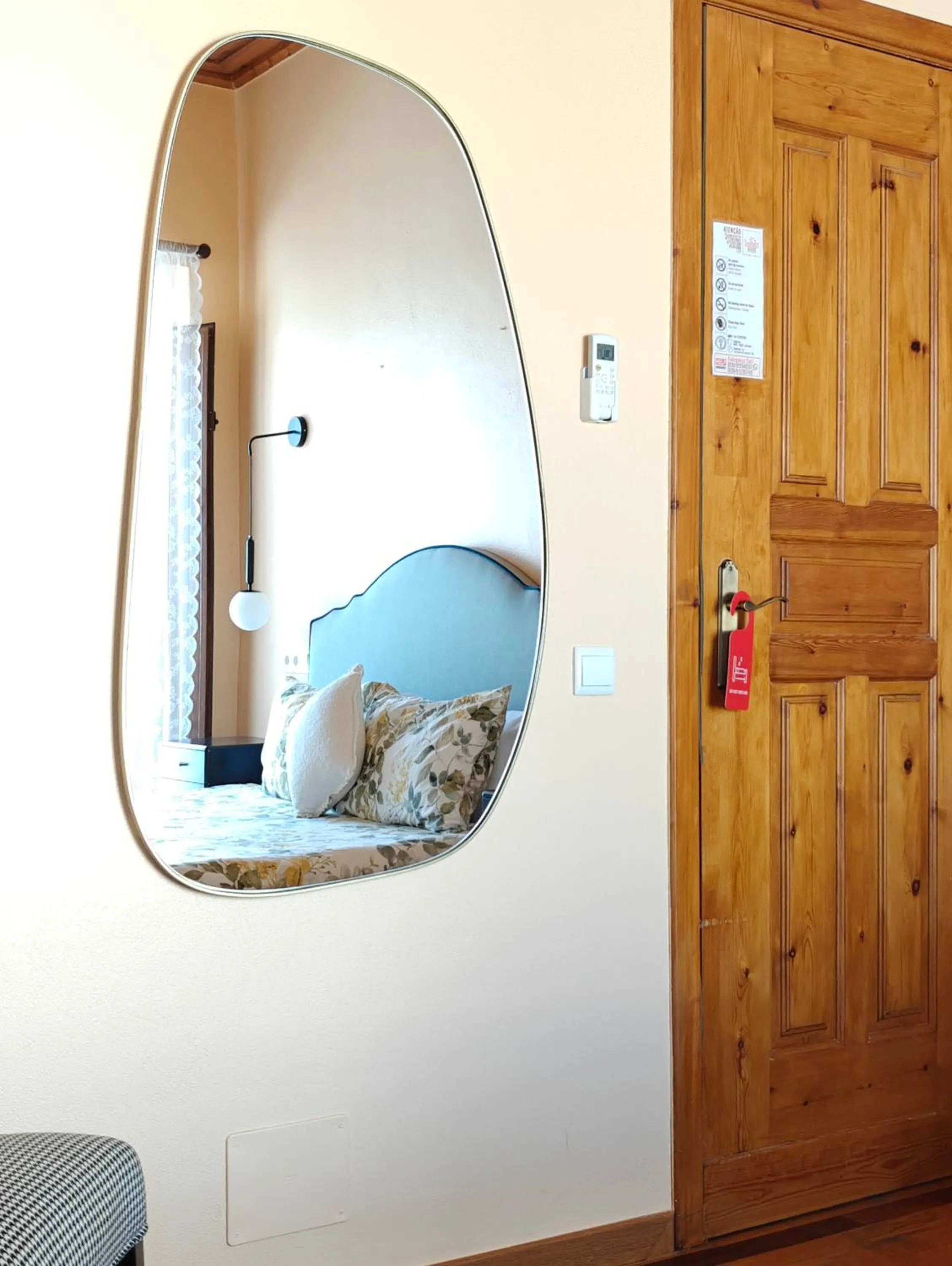 Bedroom, Bed in Sunlight House