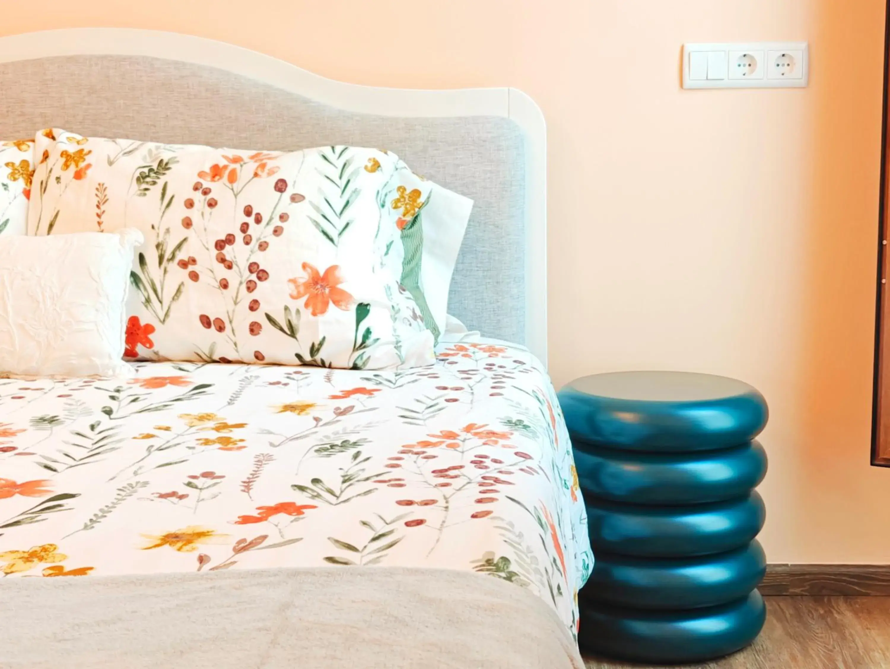 Triple Room with Private Bathroom in Sunlight House Triple Room with Private Bathroom in Sunlight House