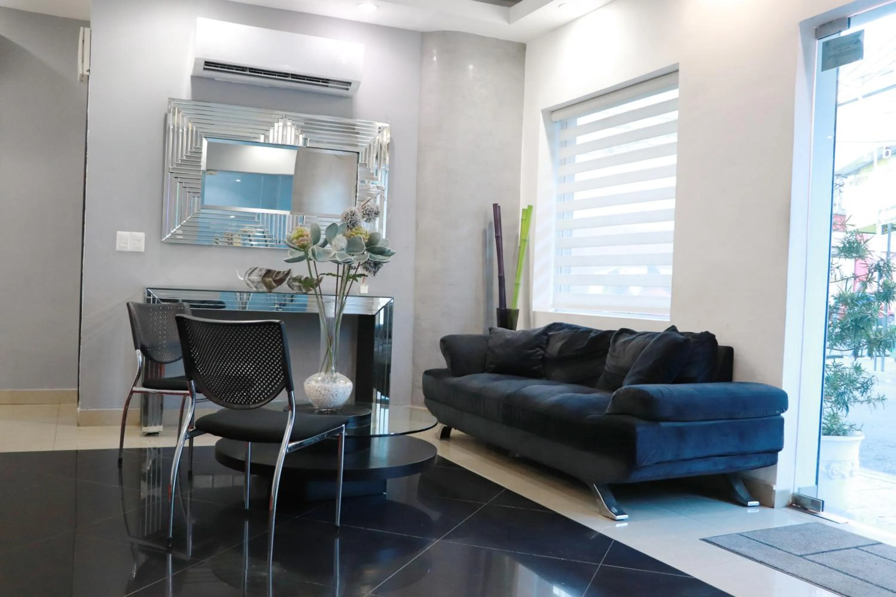 Lobby or reception in Hotel Merey