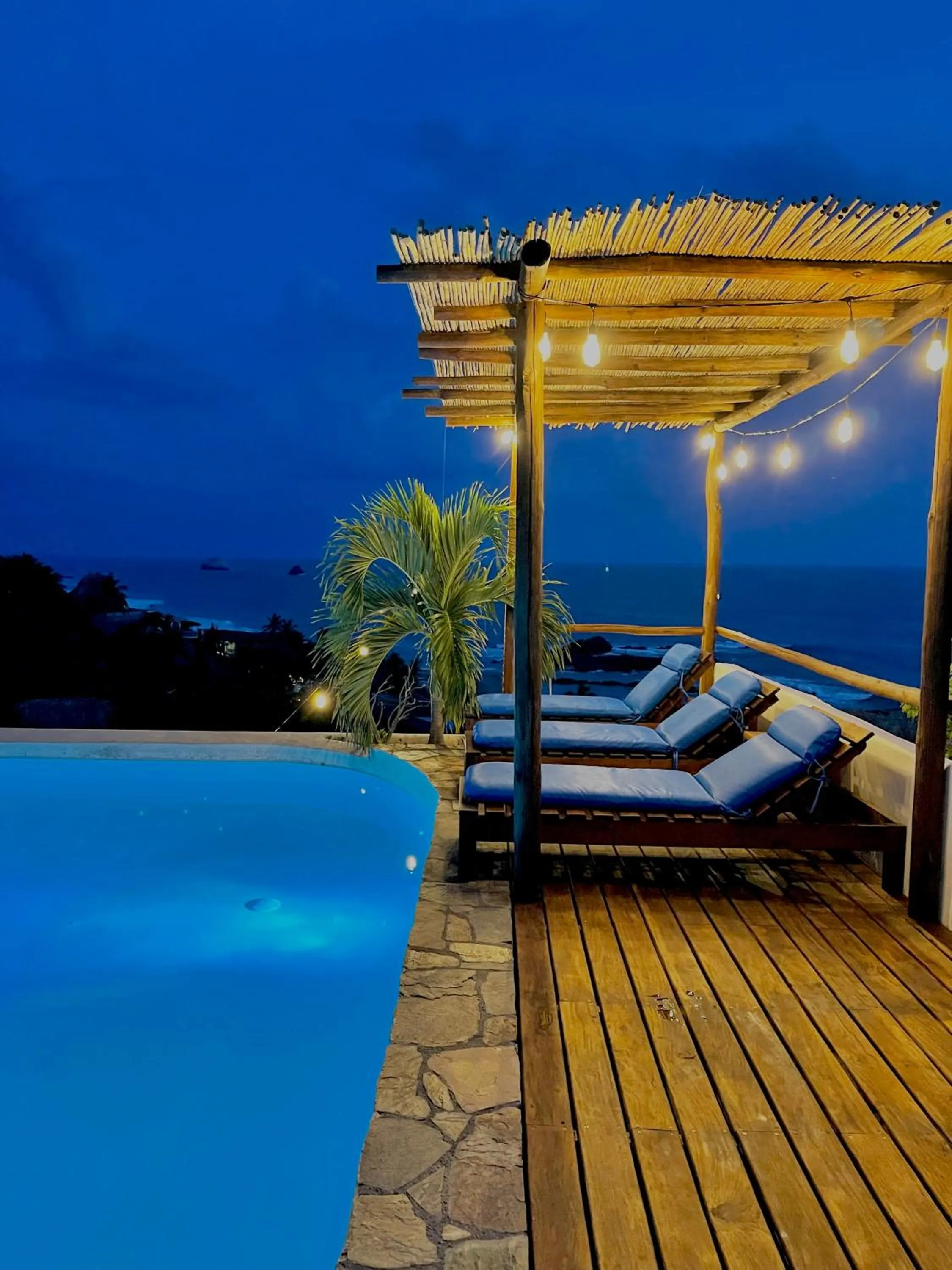 Swimming pool in Hotel Boutique casa la Malagueña
