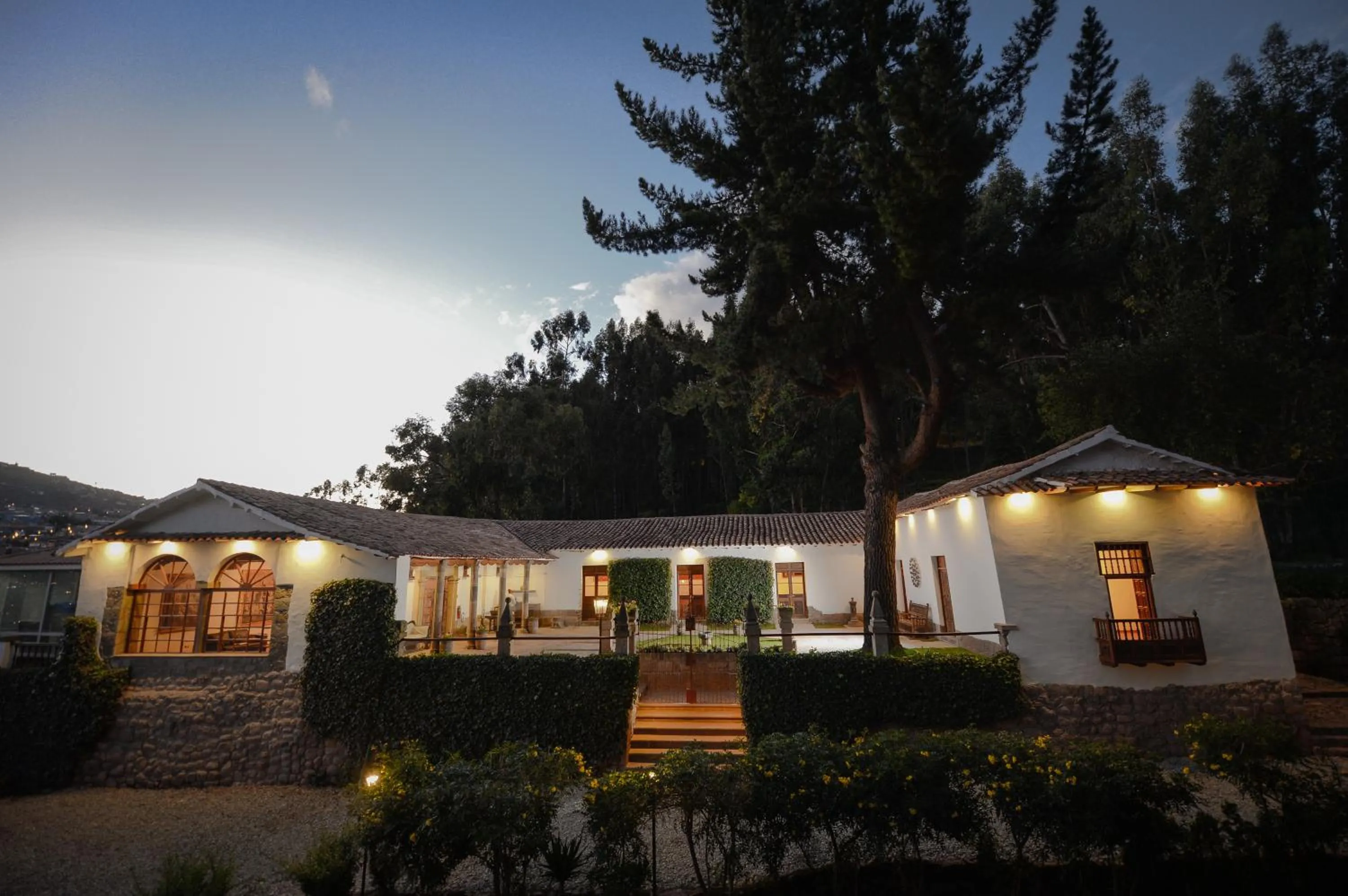 Facade/entrance in Palacio Manco Capac by Ananay Hotels