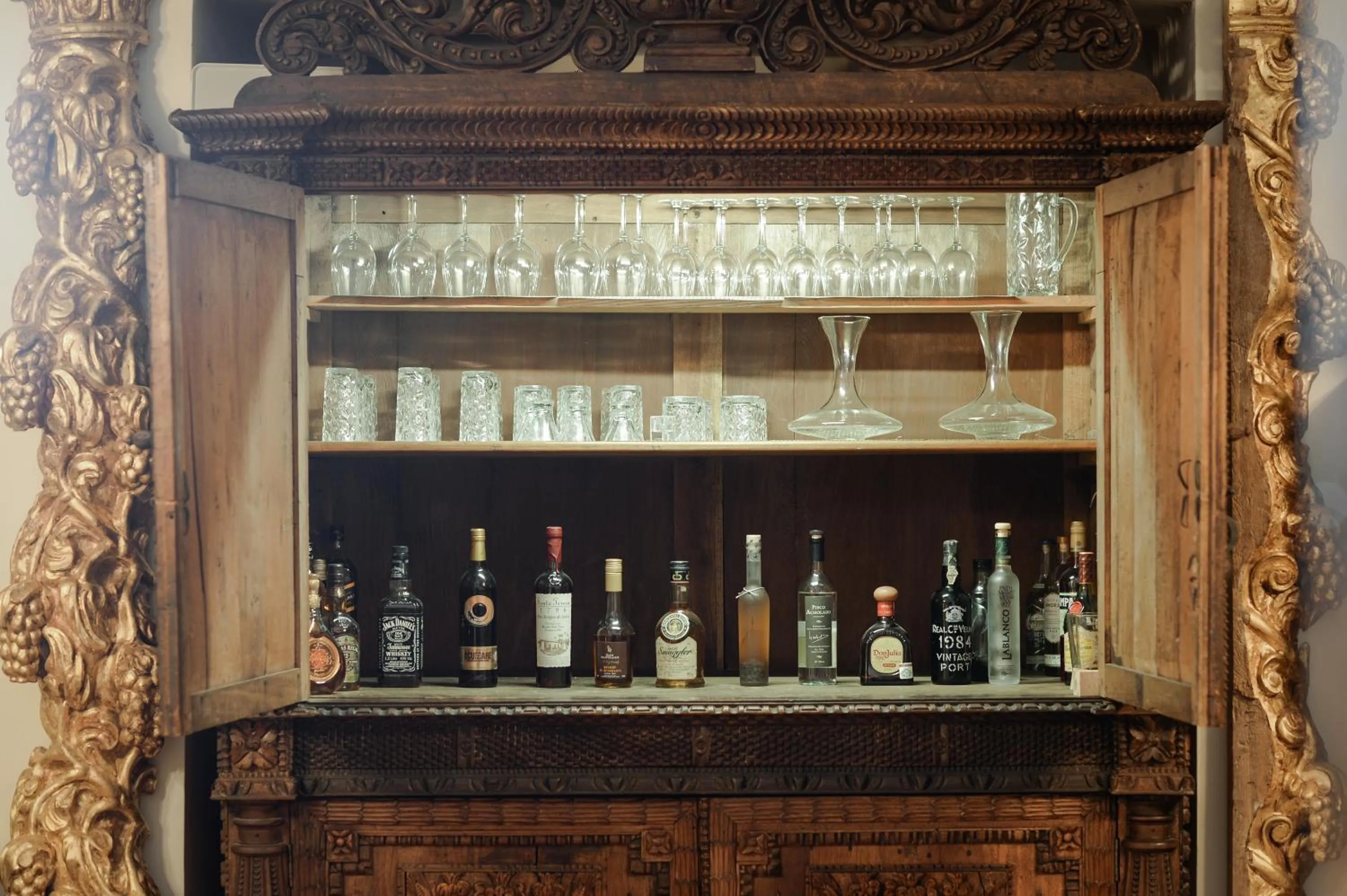 Lounge or bar in Palacio Manco Capac by Ananay Hotels