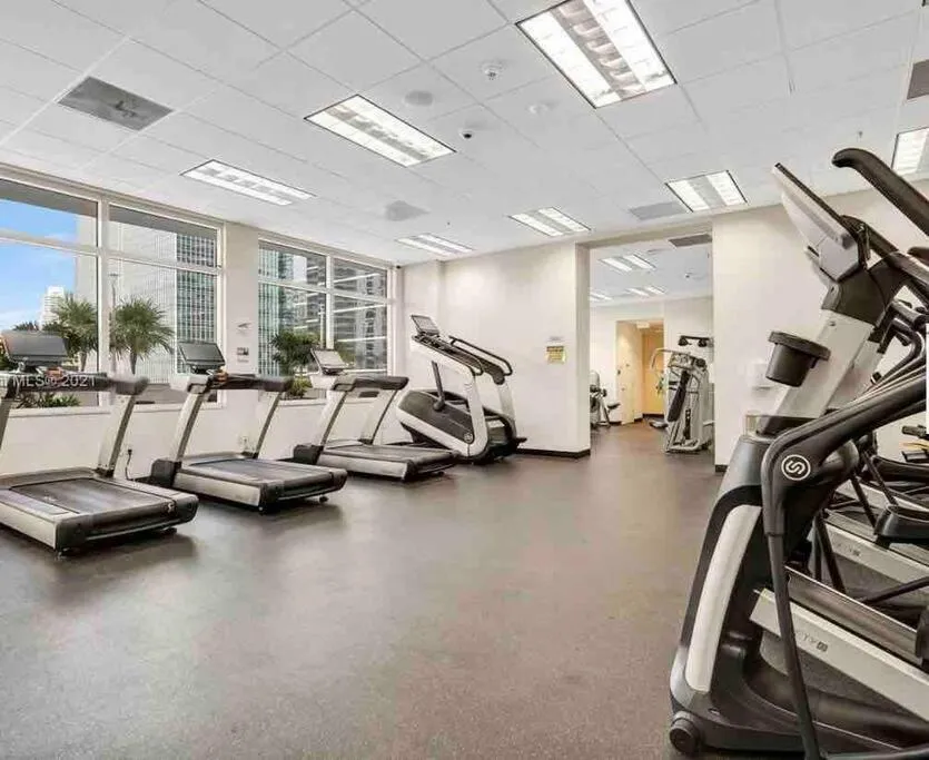 Fitness centre/facilities in Brickell Center w/City & Bay View + FREE Parking!