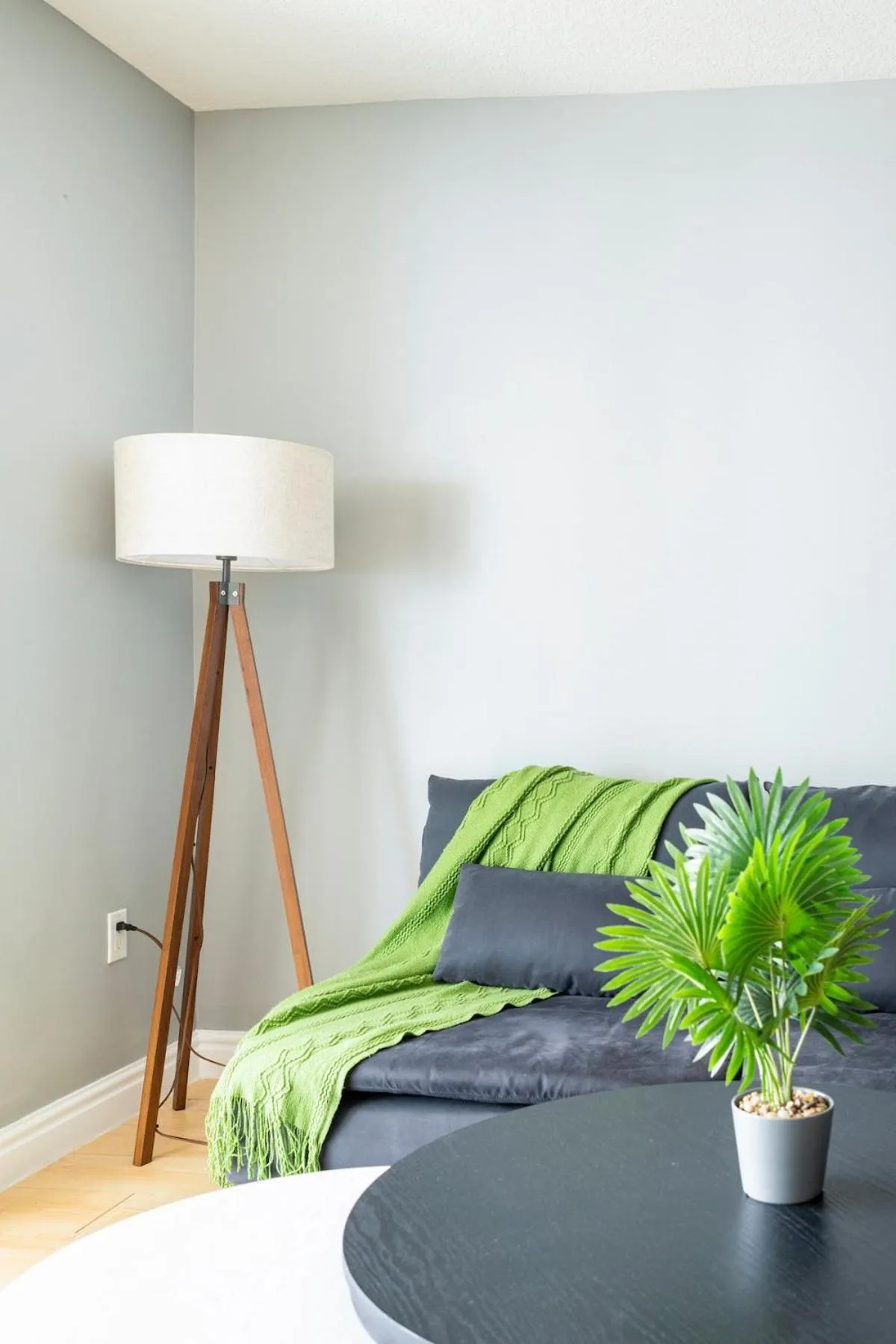 Bed in Brickell Center w/City & Bay View + FREE Parking!