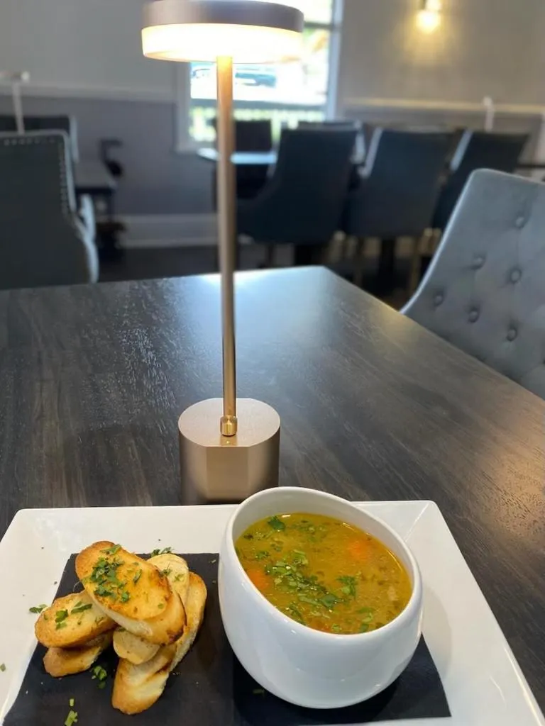 Restaurant/places to eat in The Hotel Redland