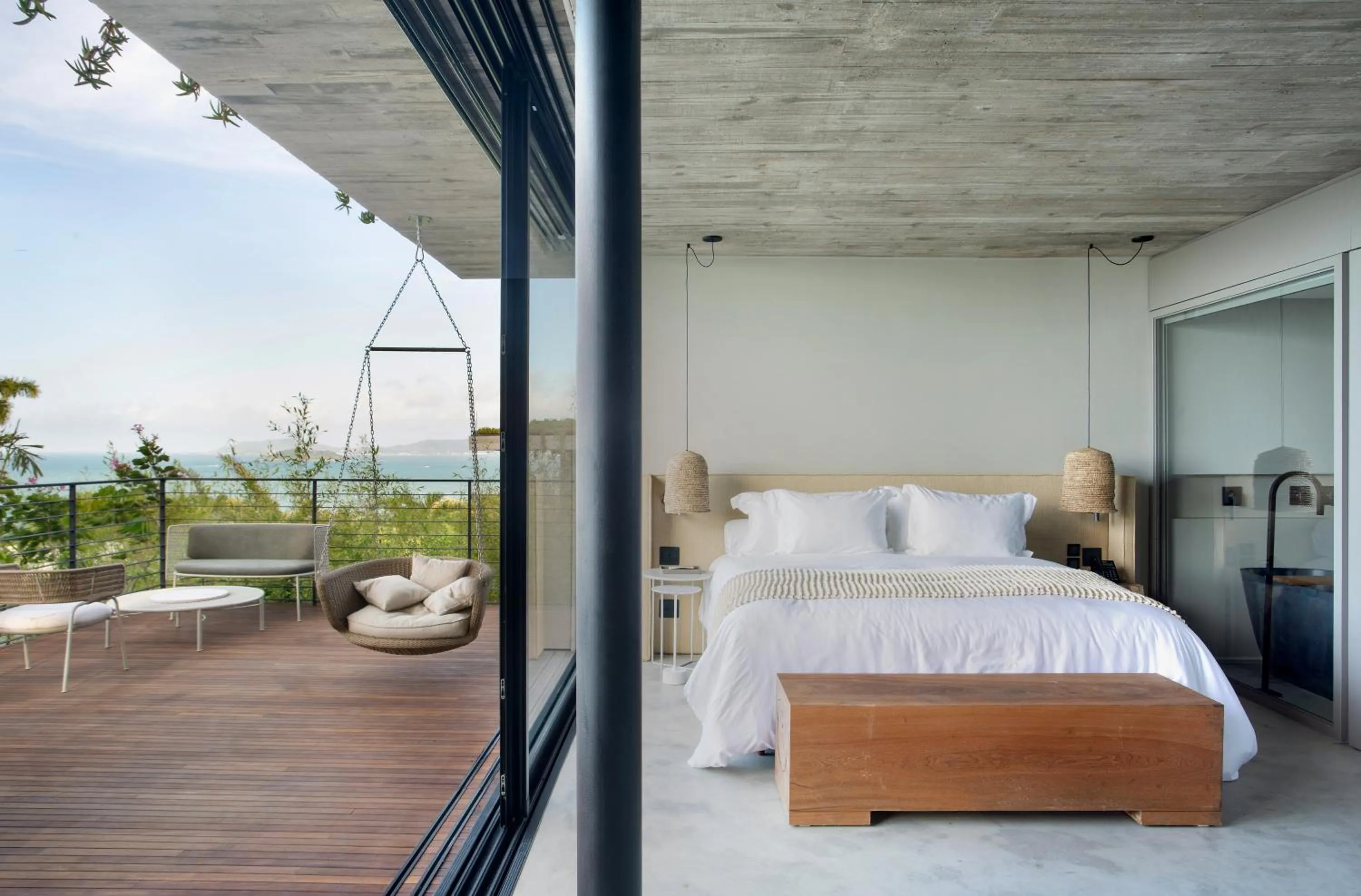 Patio, Bed in Fuso Concept Hotel