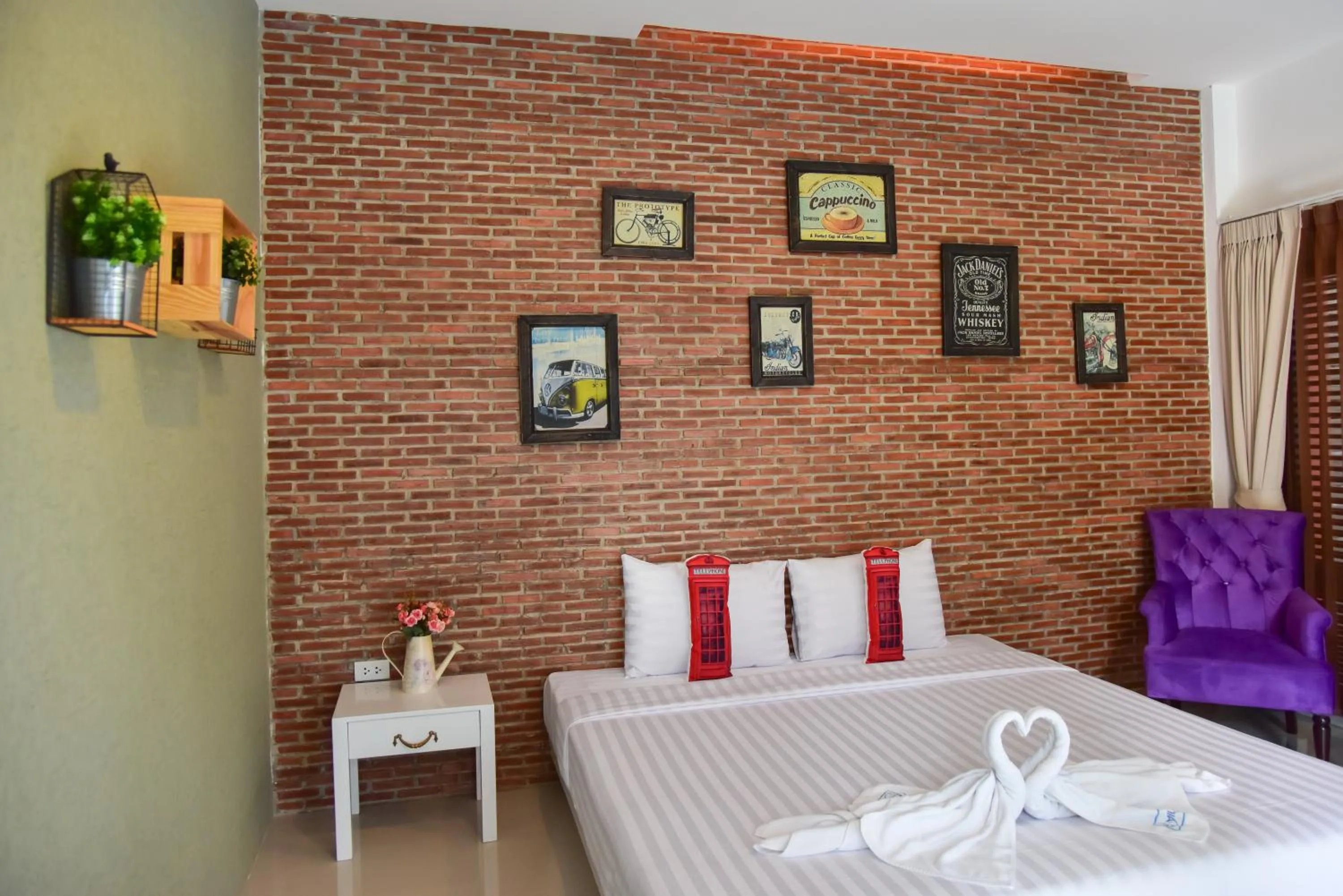 Bed in Milano Huahin