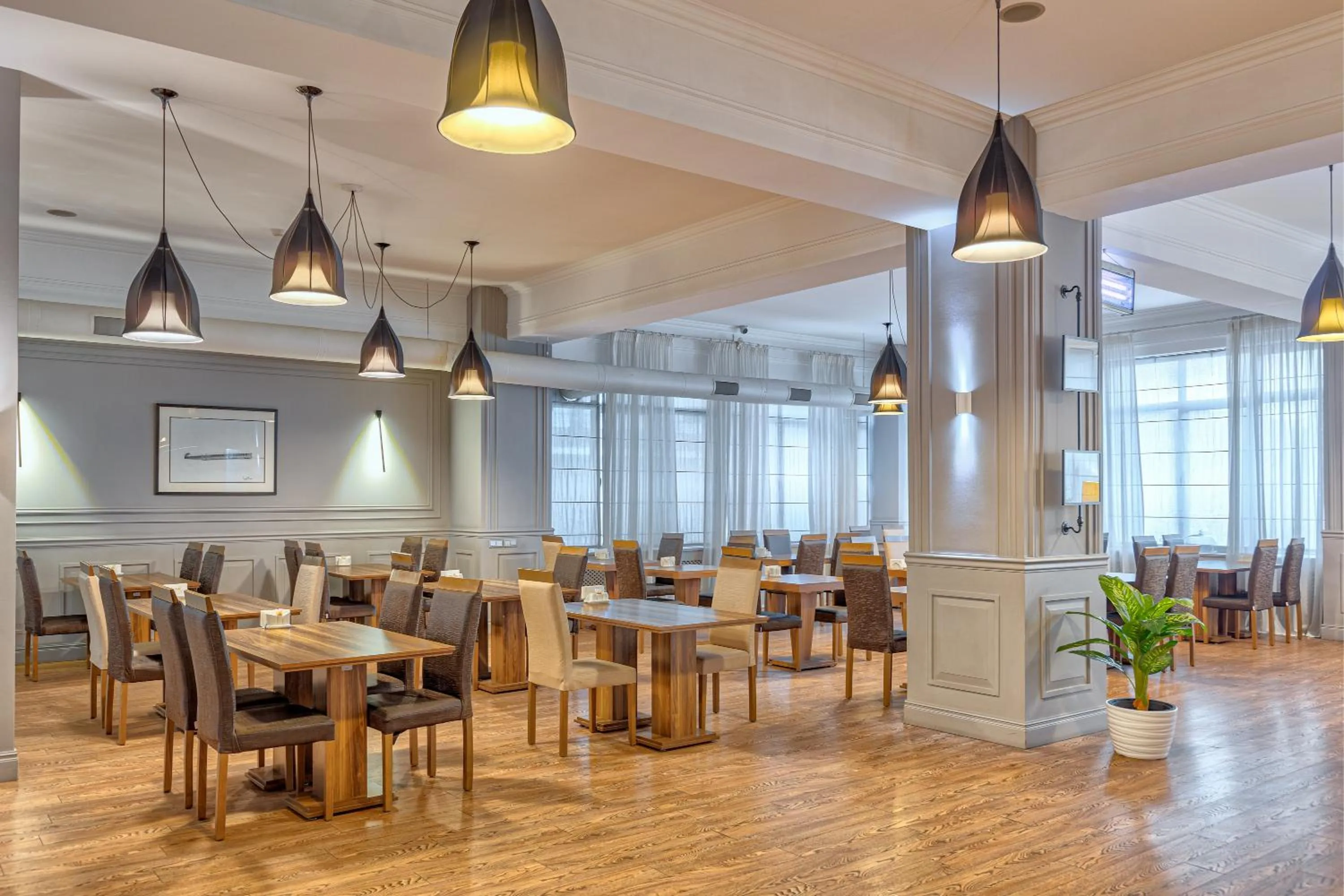 Restaurant/places to eat in Best Western Tbilisi Art Hotel