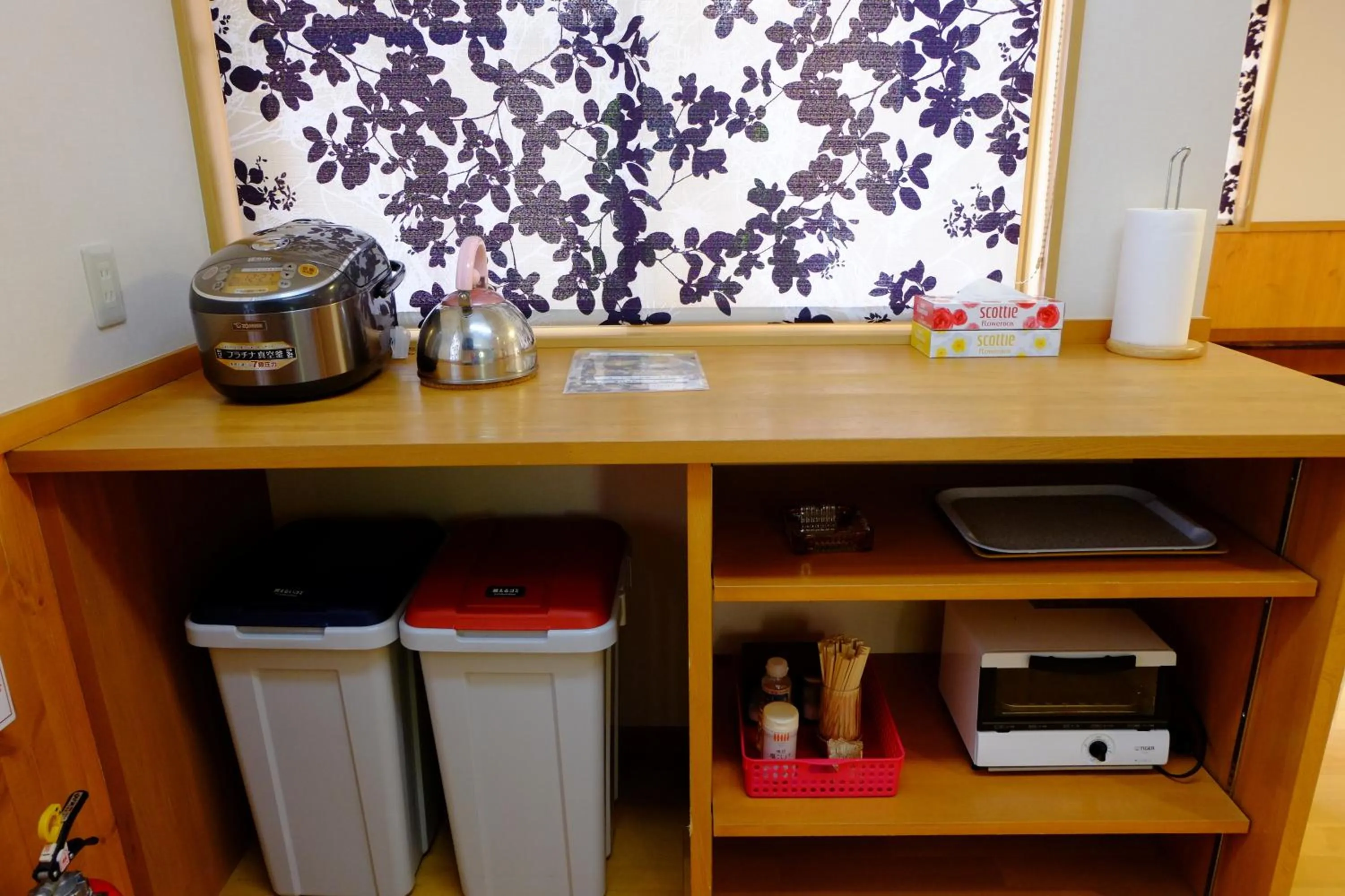 Kitchen or kitchenette in Villa Ensoleille