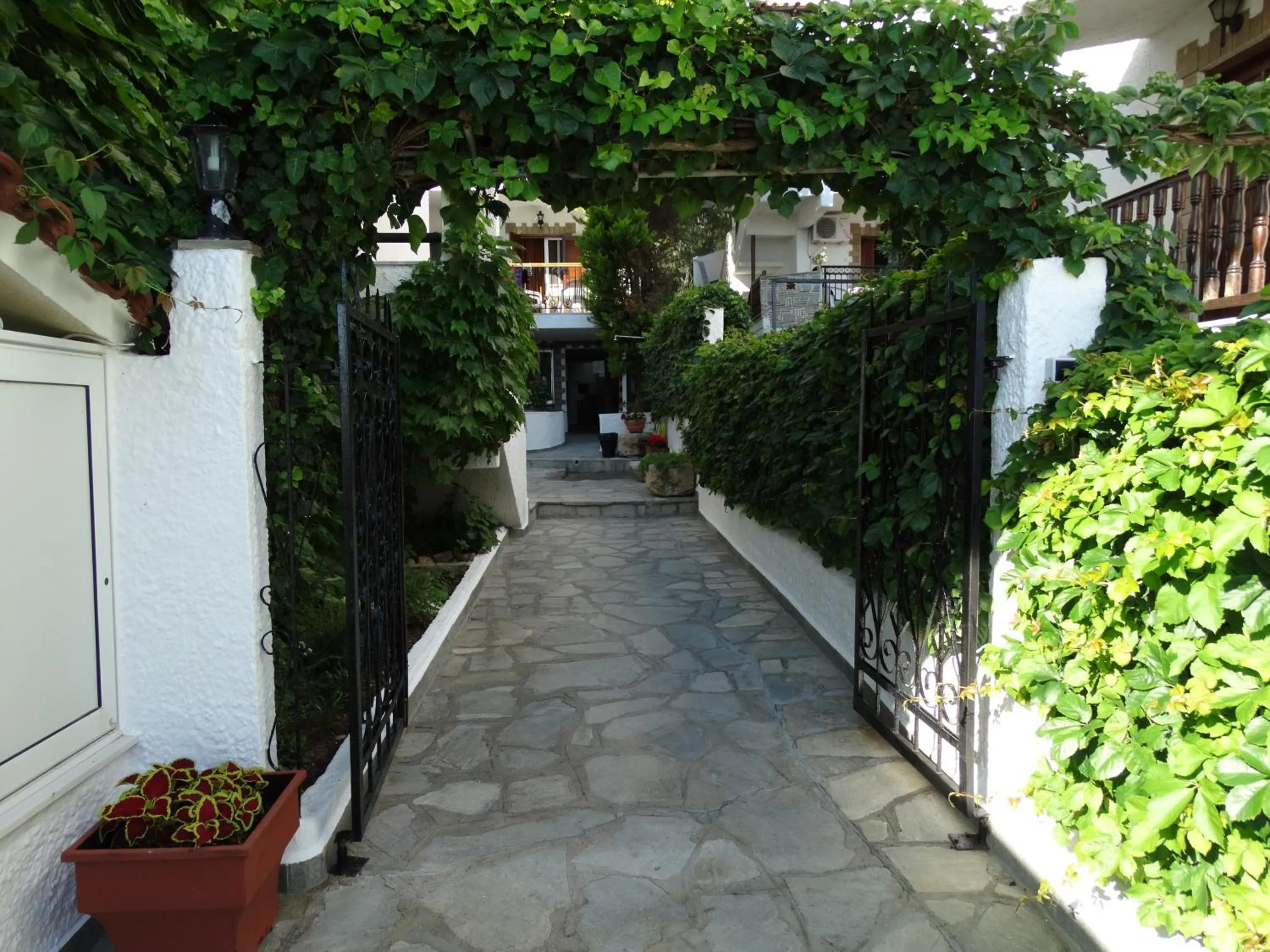 Facade/entrance in Argo Apartments