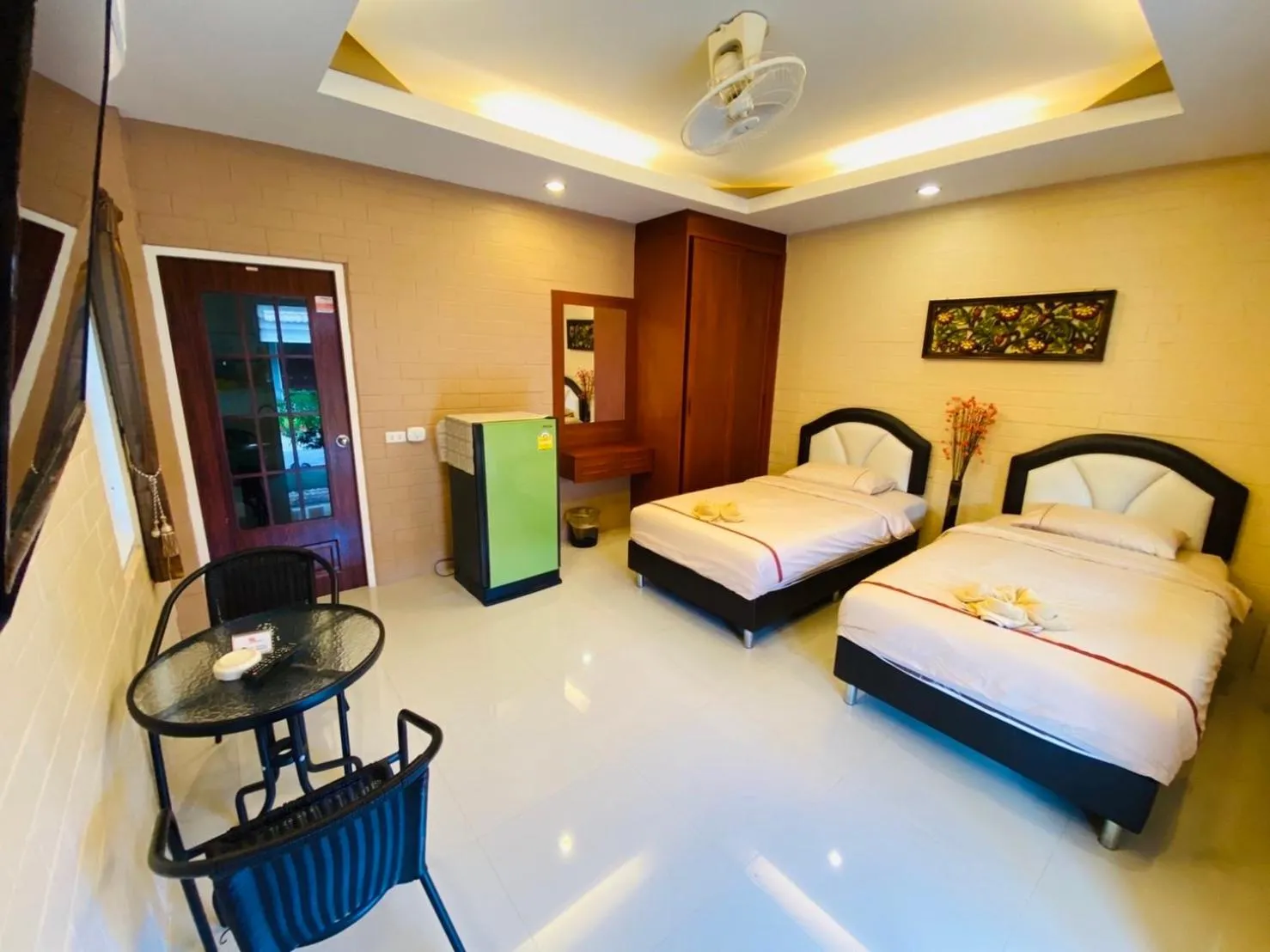 Bed in Benwadee Resort Pattaya