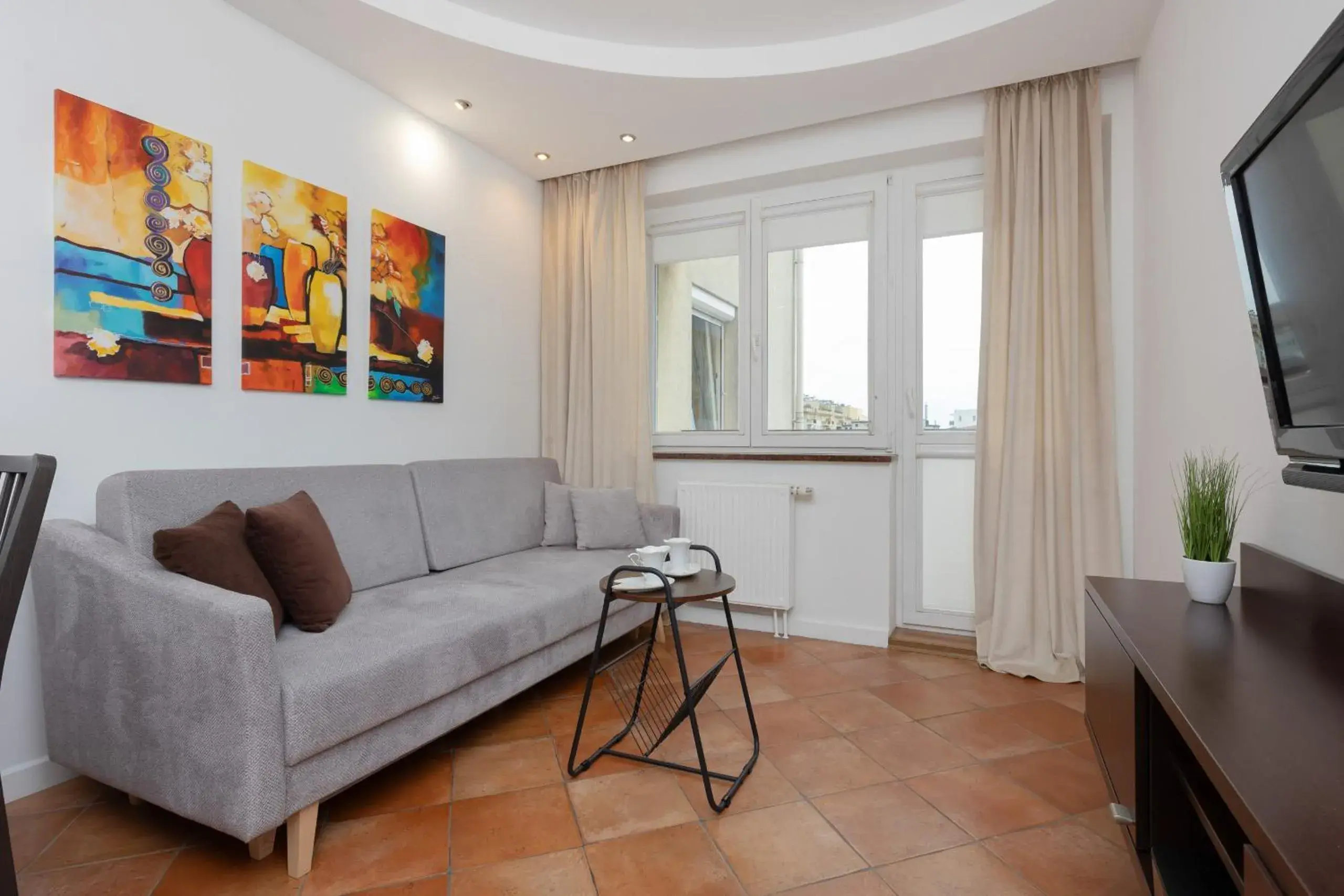 Cozy Apartment with Parking in Warsaw Ursus by Noclegi Renters Cozy Apartment with Parking in Warsaw Ursus by Noclegi Renters