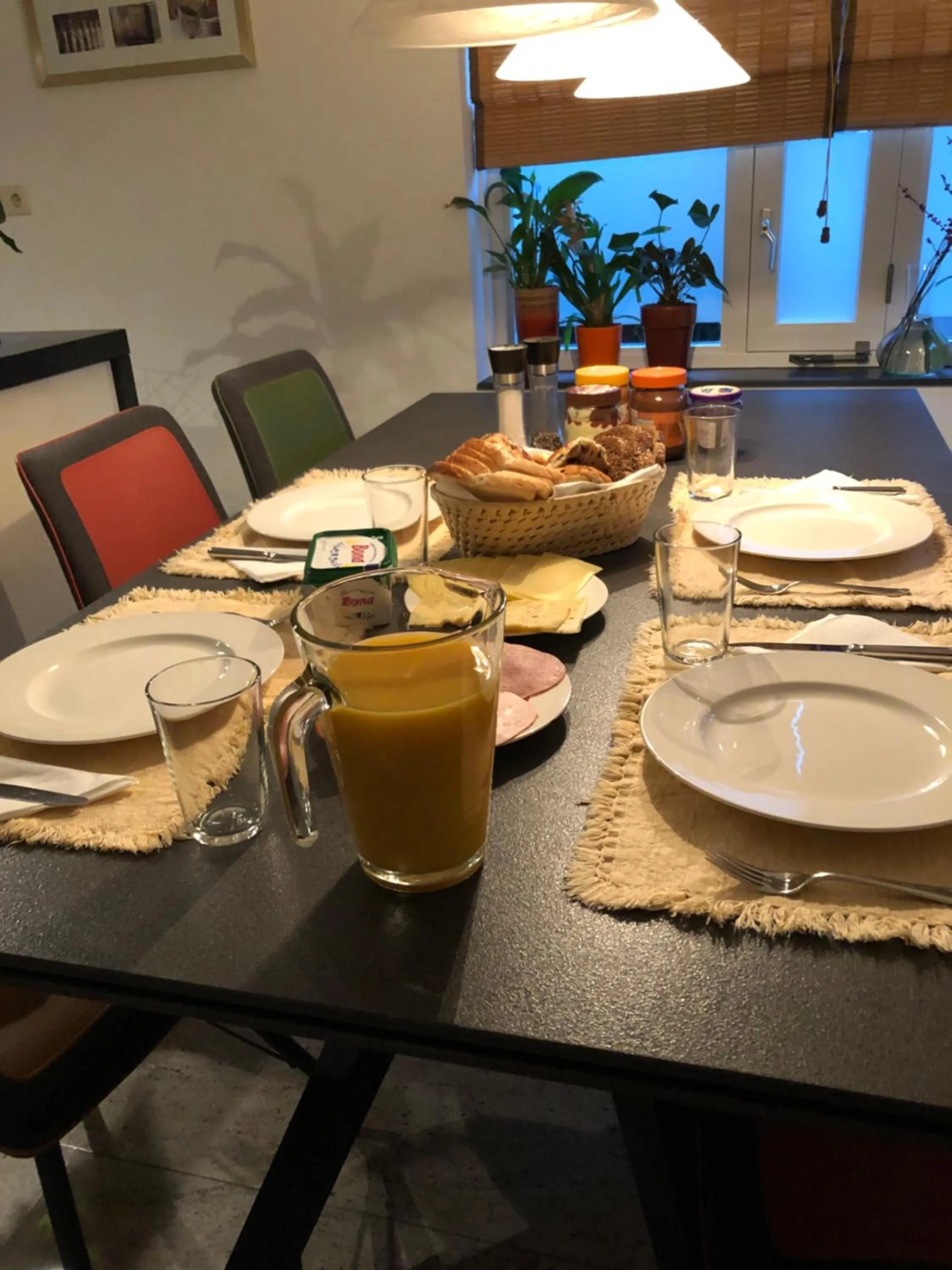 Continental breakfast in Floriande Stay