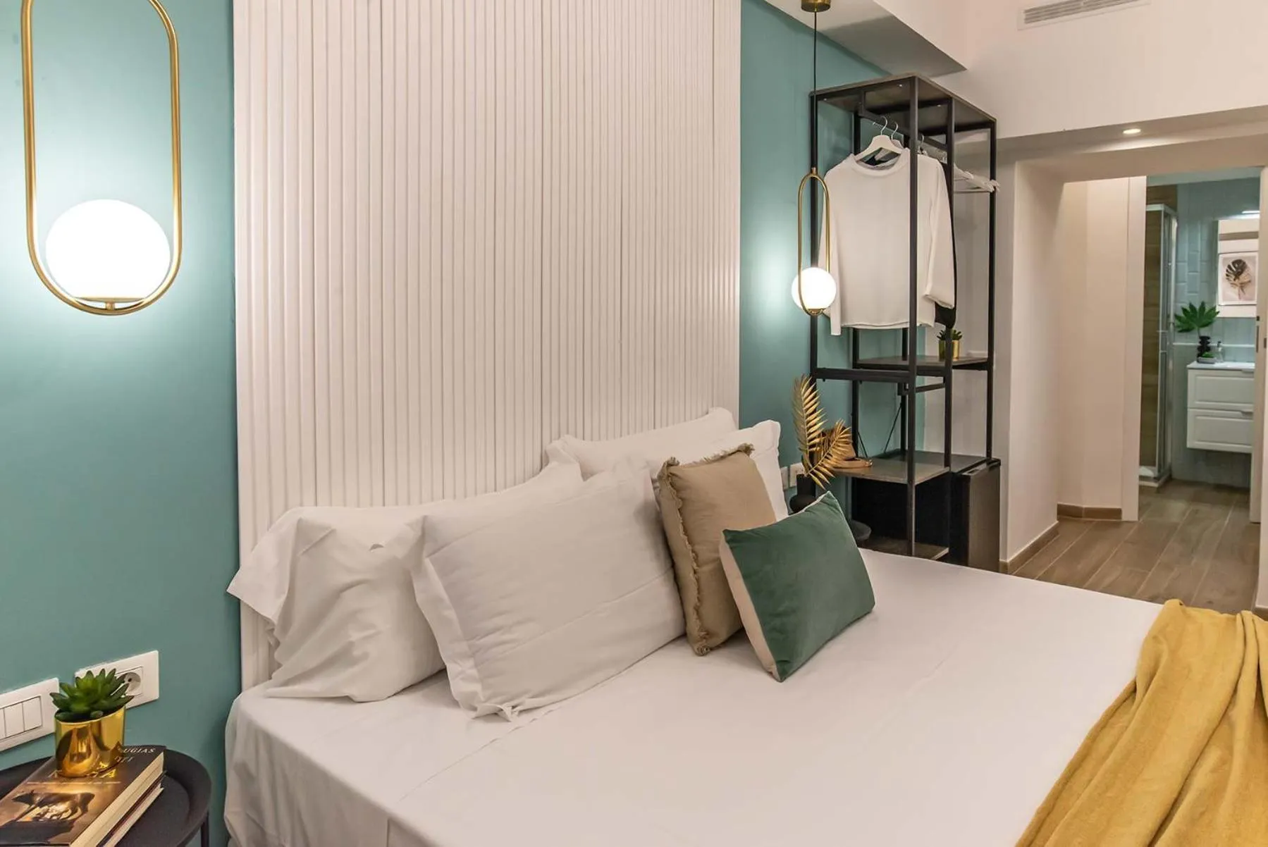 Bed in 94Rooms Vatican Guest House - Vigliena