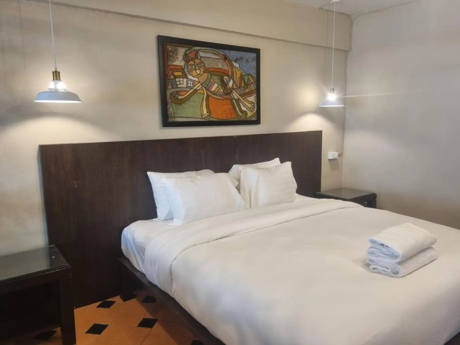 Bed in New Breakers Hotel Rawai