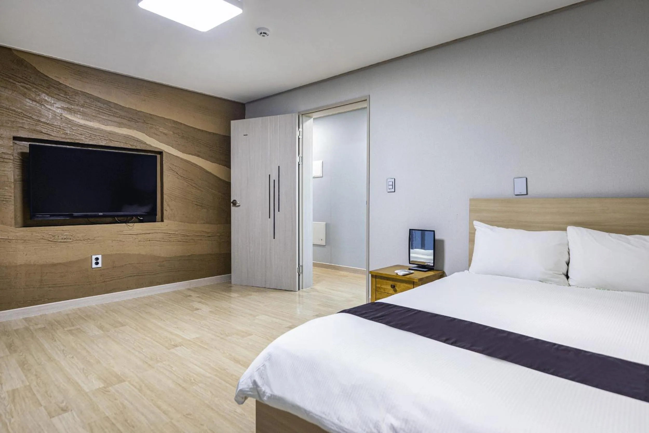 Bed in The Bay Jeju Resort