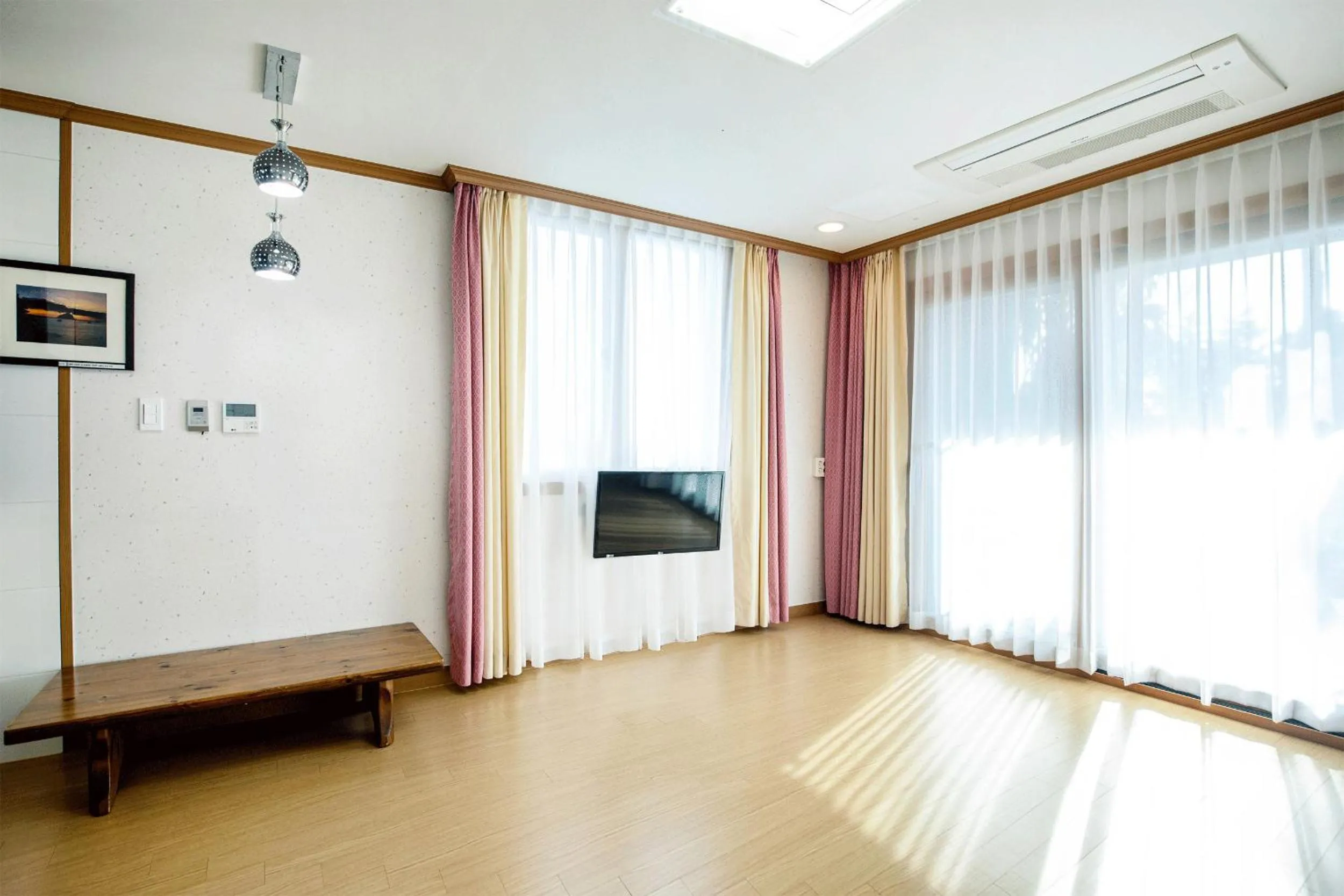 TV and multimedia in The Bay Jeju Resort