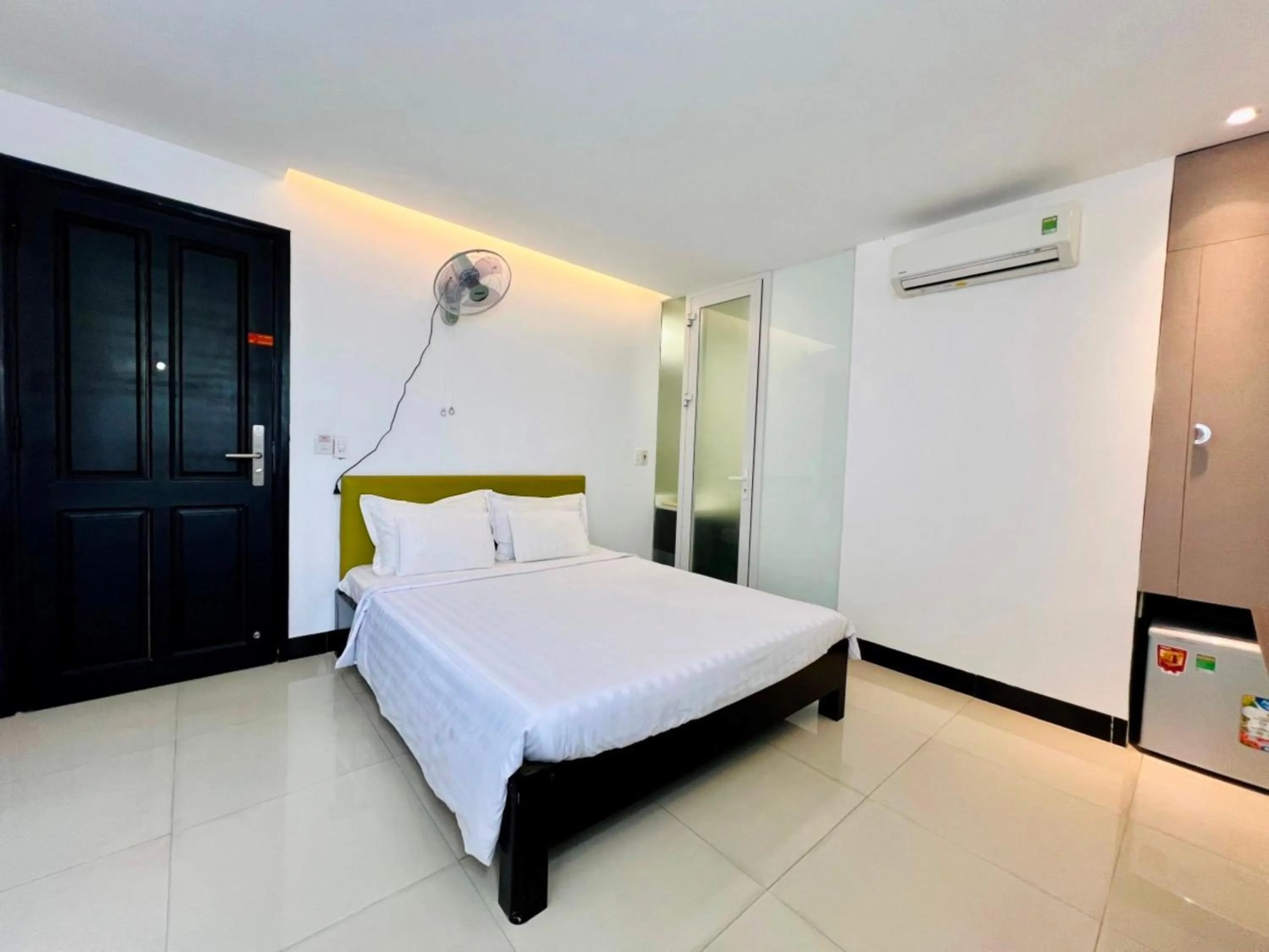 Bed in Holiday Inn Hotel