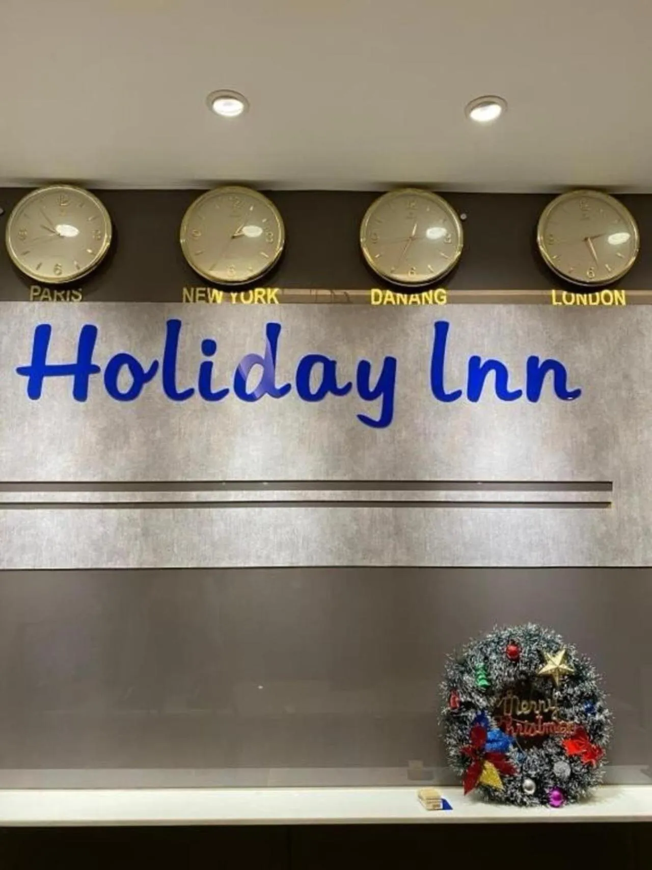 Lobby or reception in Holiday Inn Hotel