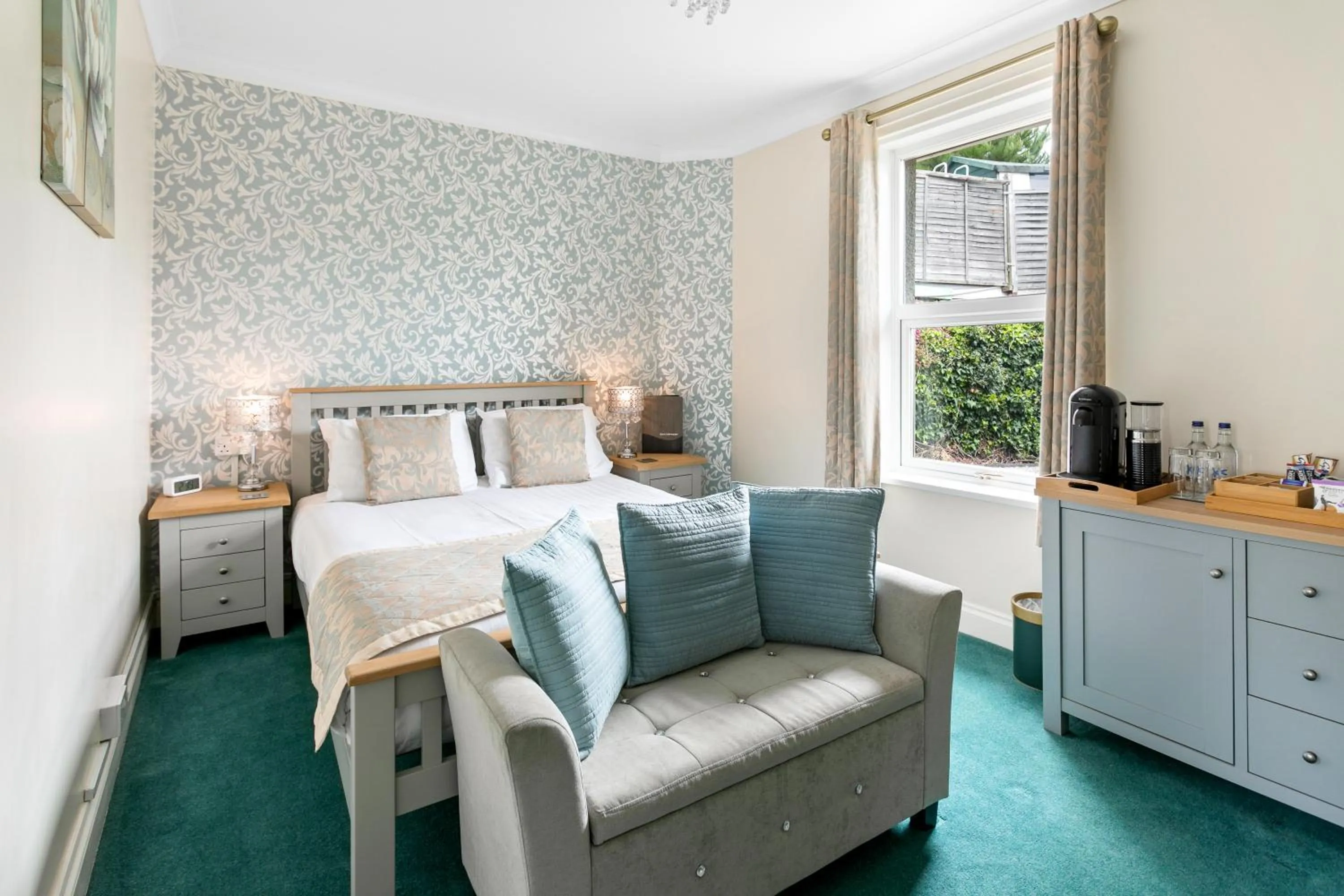 Bedroom, Bed in Mount Edgcombe