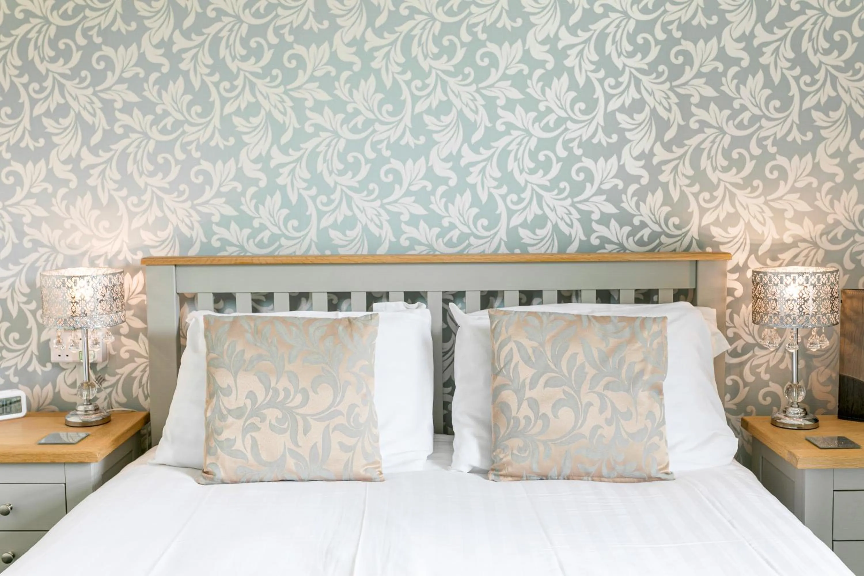 Bed in Mount Edgcombe