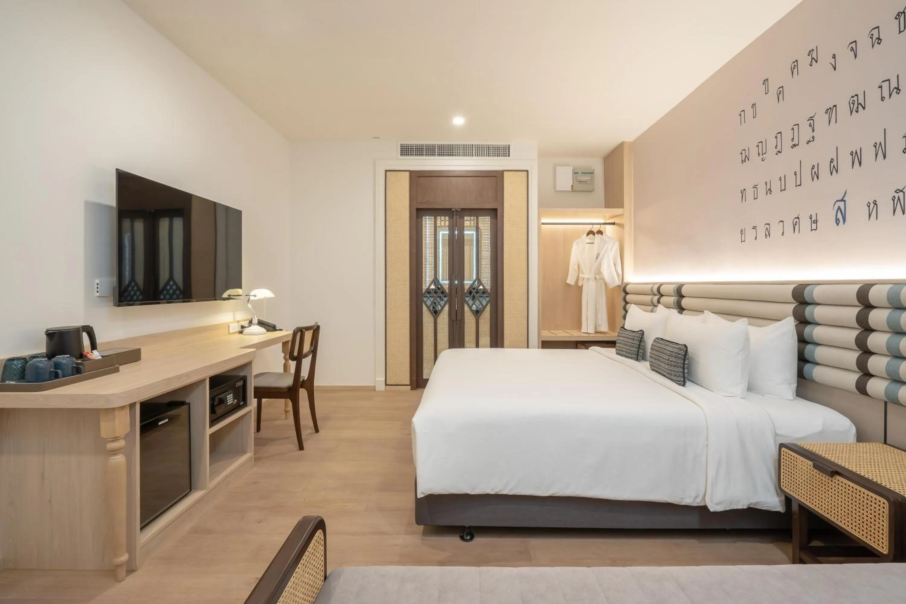 Bedroom, Bed in Pranakorn Heritage Hotel