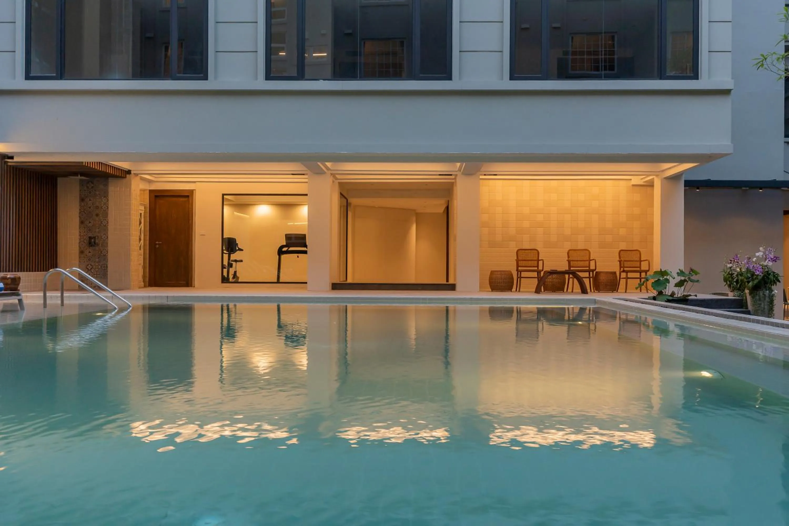 Swimming pool in Pranakorn Heritage Hotel