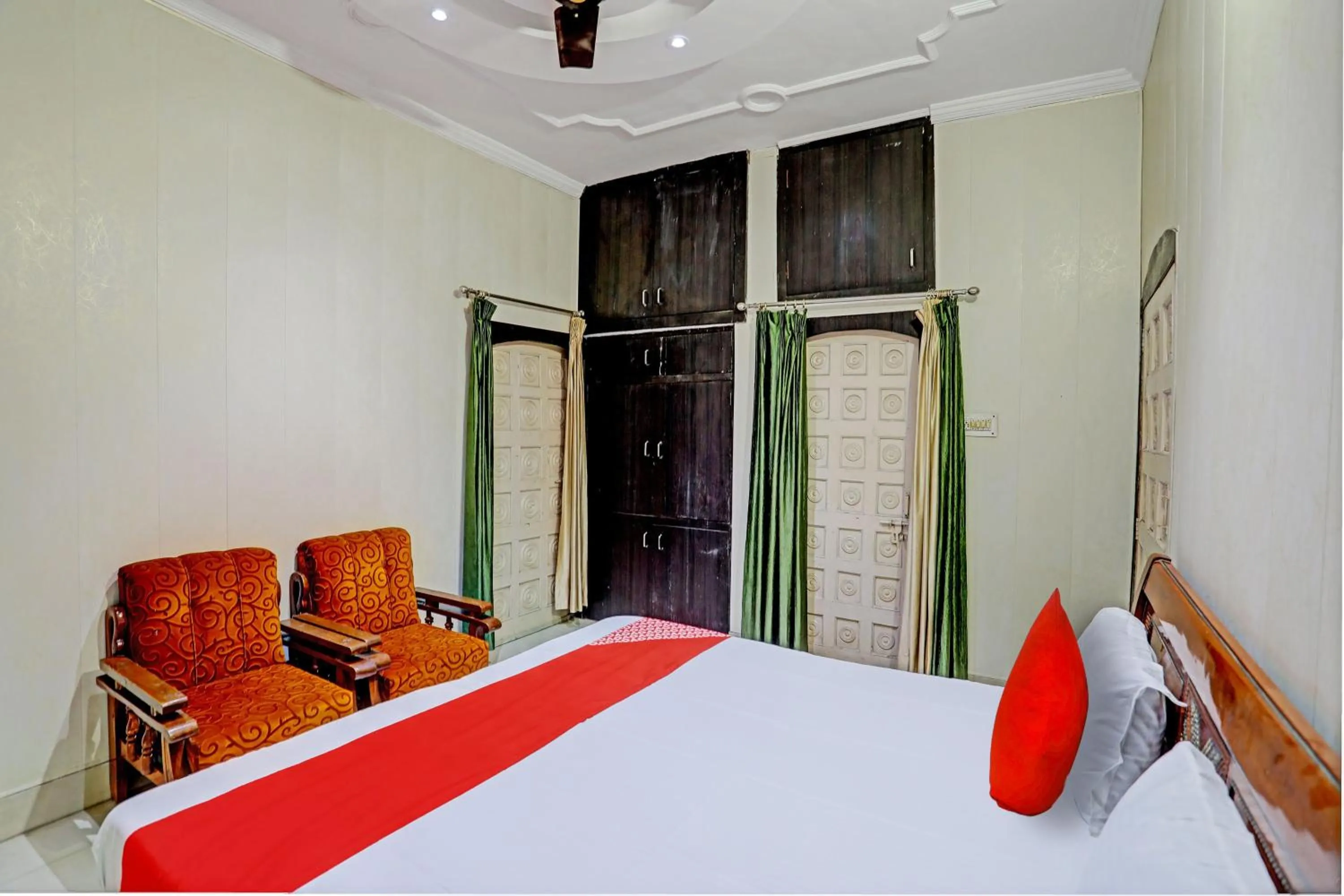 Bedroom, Bed in OYO Flagship Rathour Palace