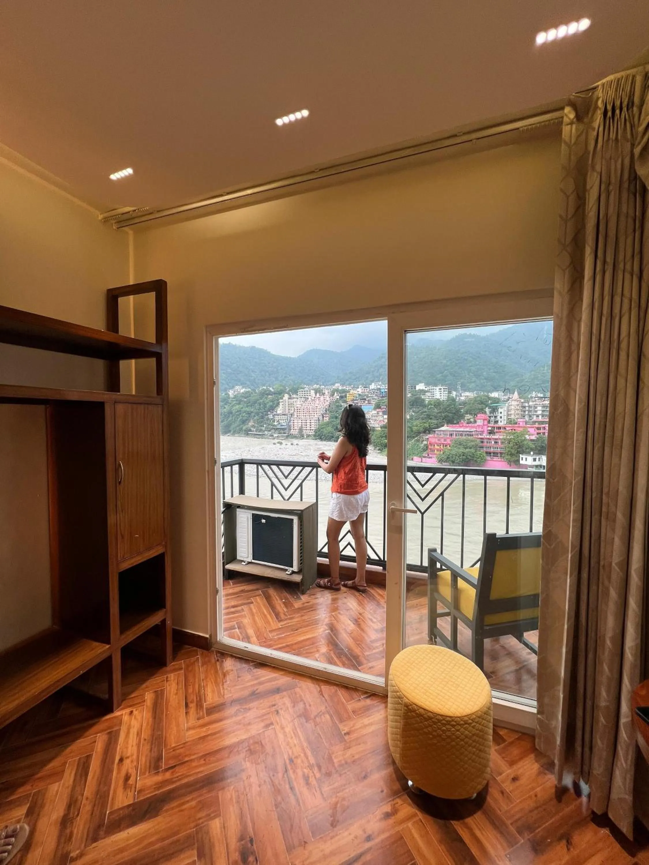 Balcony/Terrace in Joey's By The Ganges