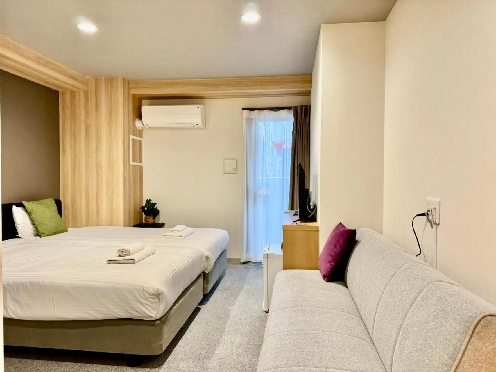 Bed in Y&Y NAMBA HOTEL Osaka