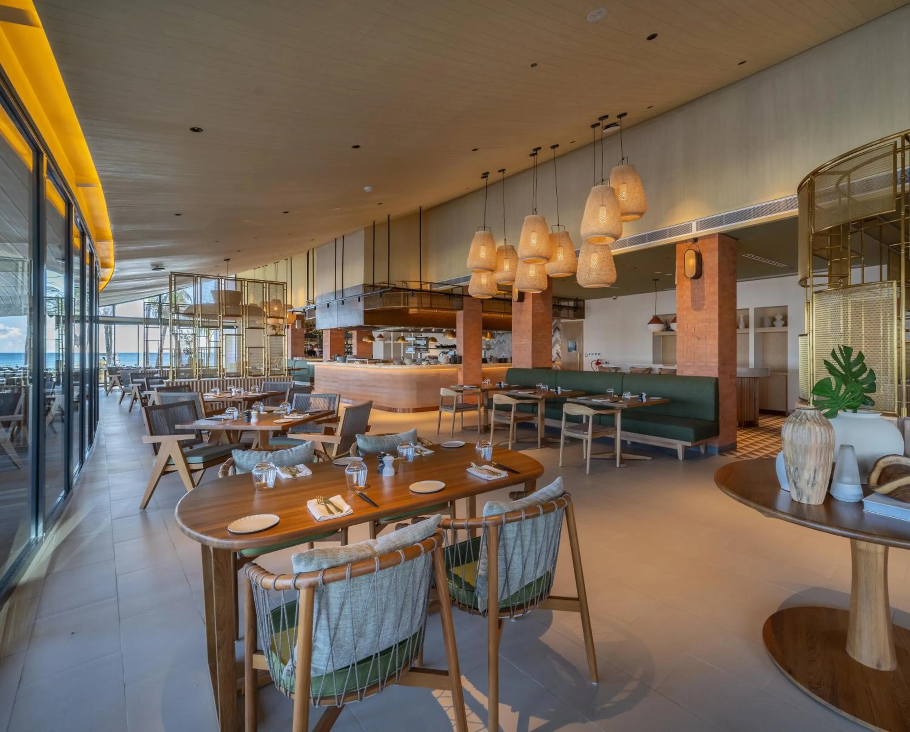 Restaurant/places to eat in SO/ Maldives