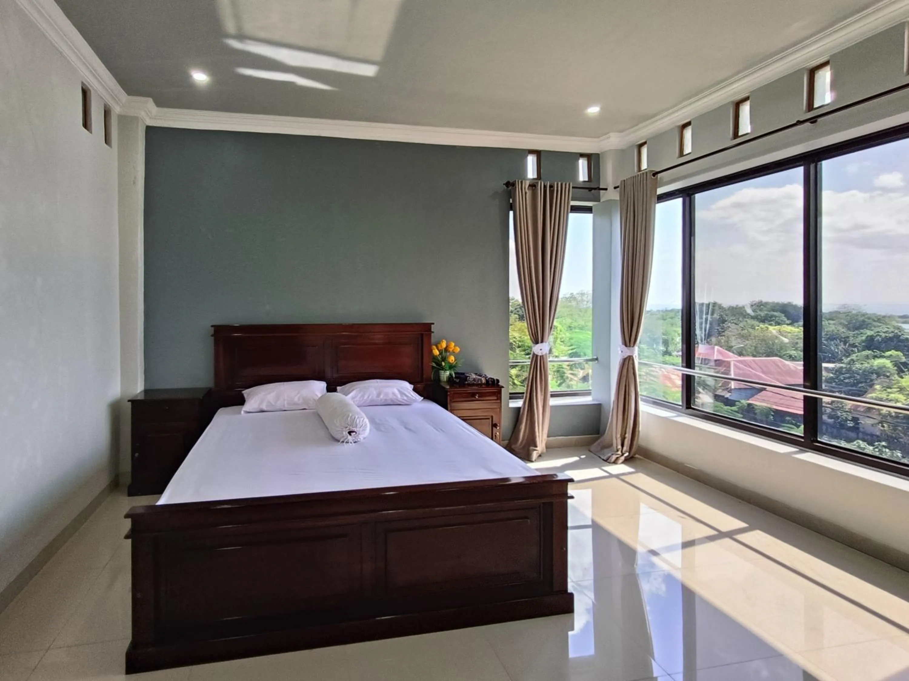 Bed in RedDoorz @ Green Homestay Syariah Baubau