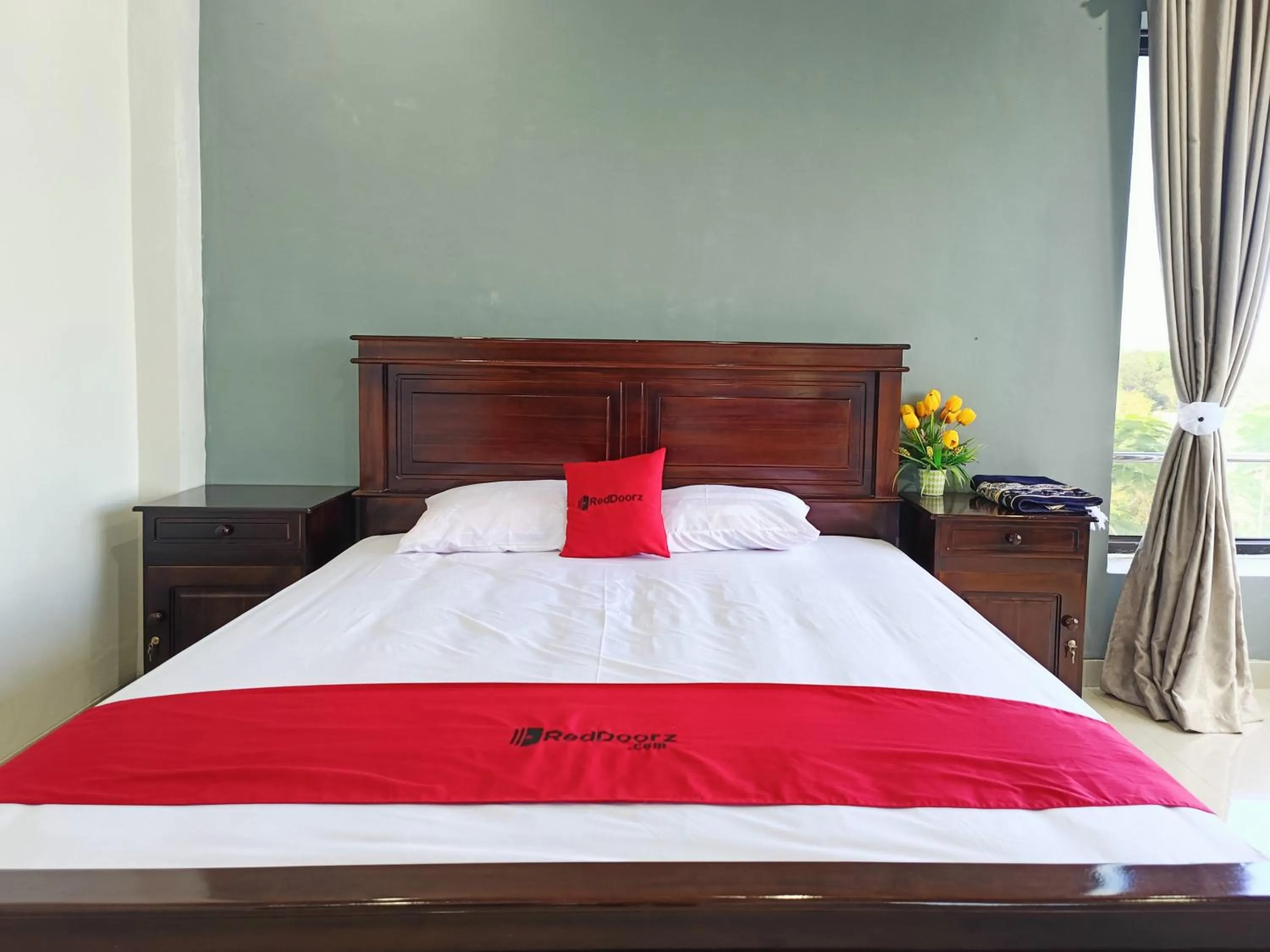 Bed in RedDoorz @ Green Homestay Syariah Baubau
