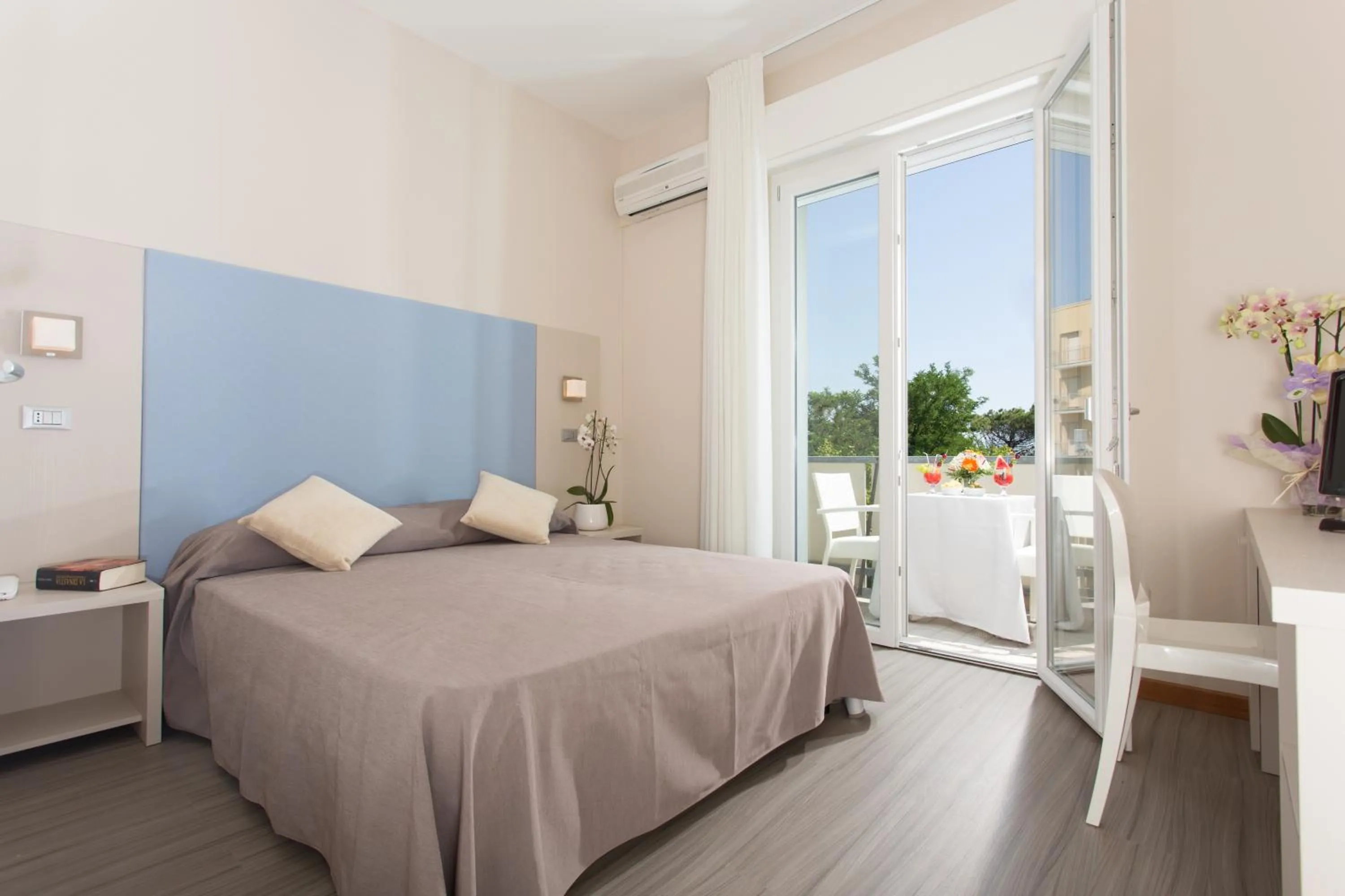 Bed in New Hotel Chiari