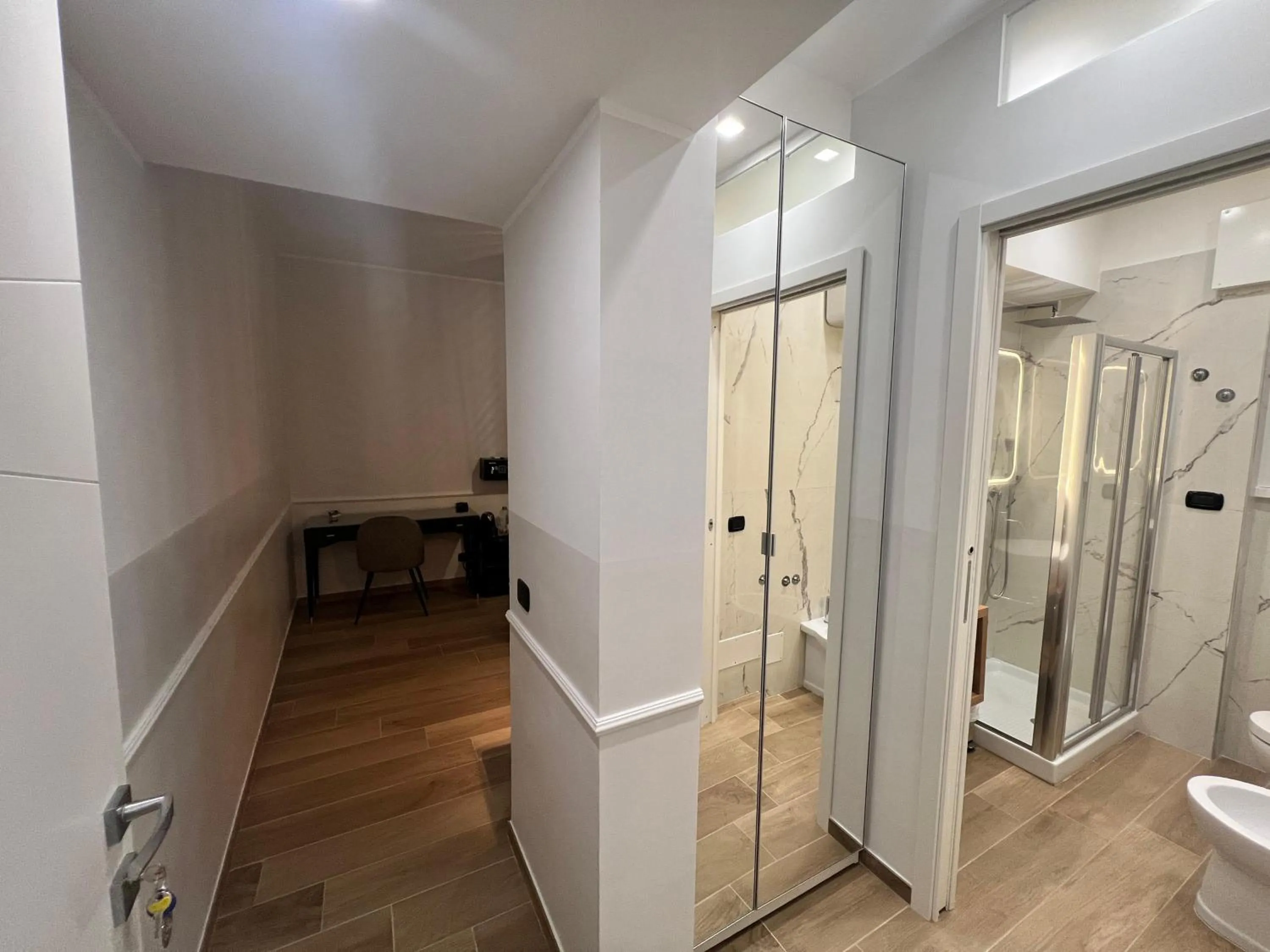 Bedroom in Avec Moi Roma