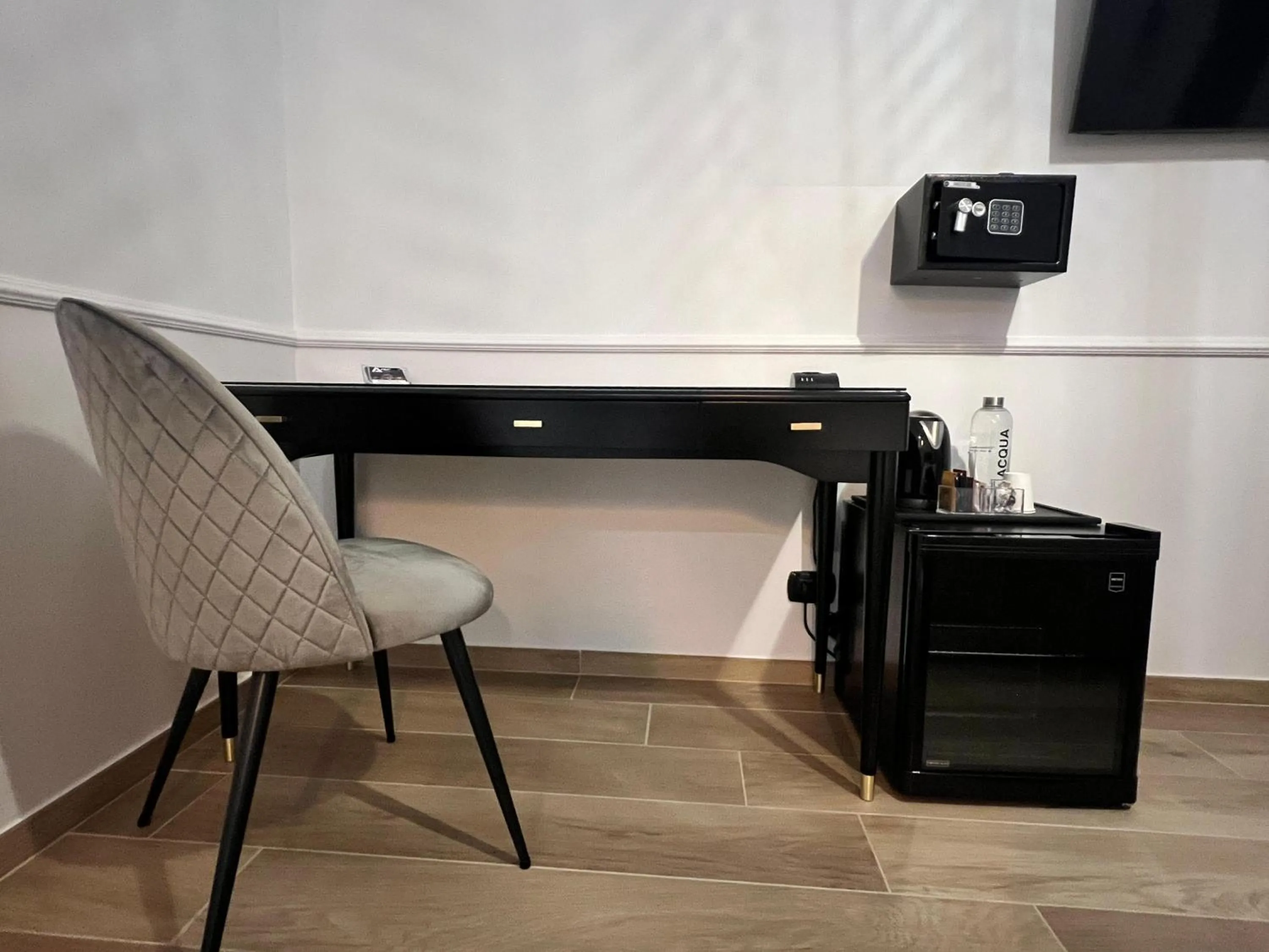 Bedroom in Avec Moi Roma