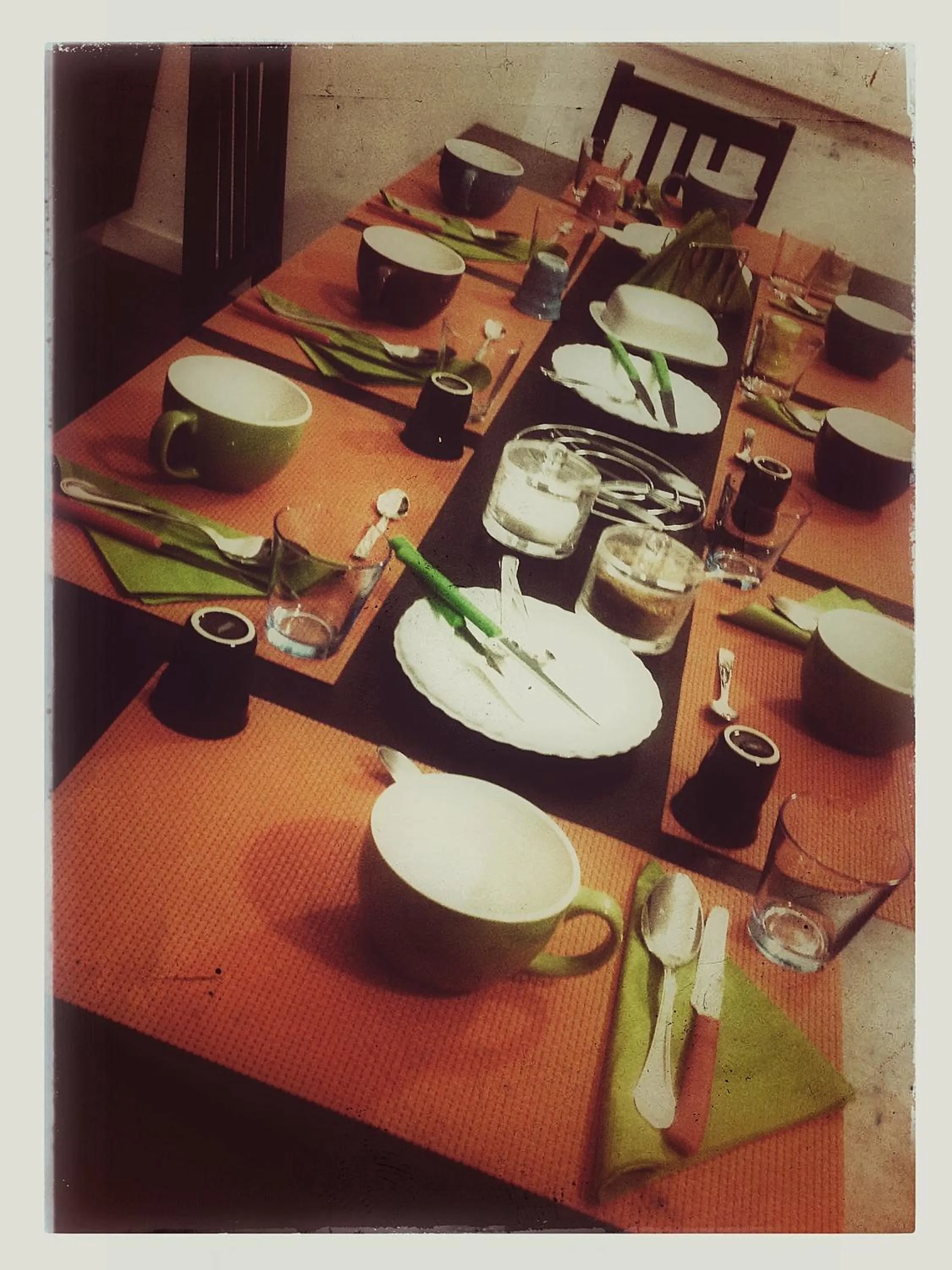 Kitchen or kitchenette in Bed & Puppets